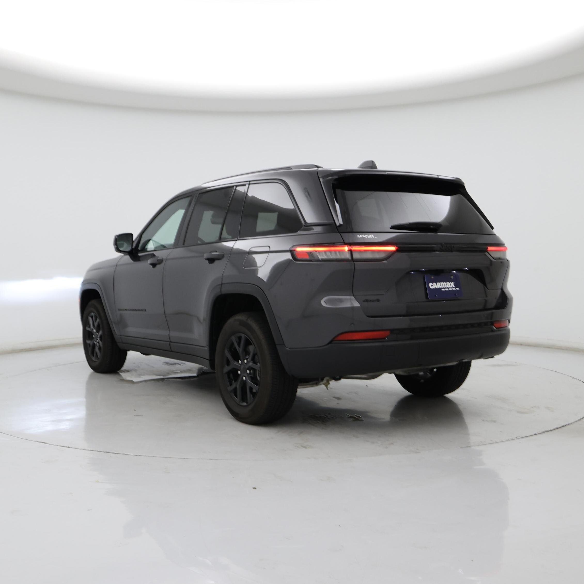 Thumbnail: 2025 Jeep Grand Cherokee - 2