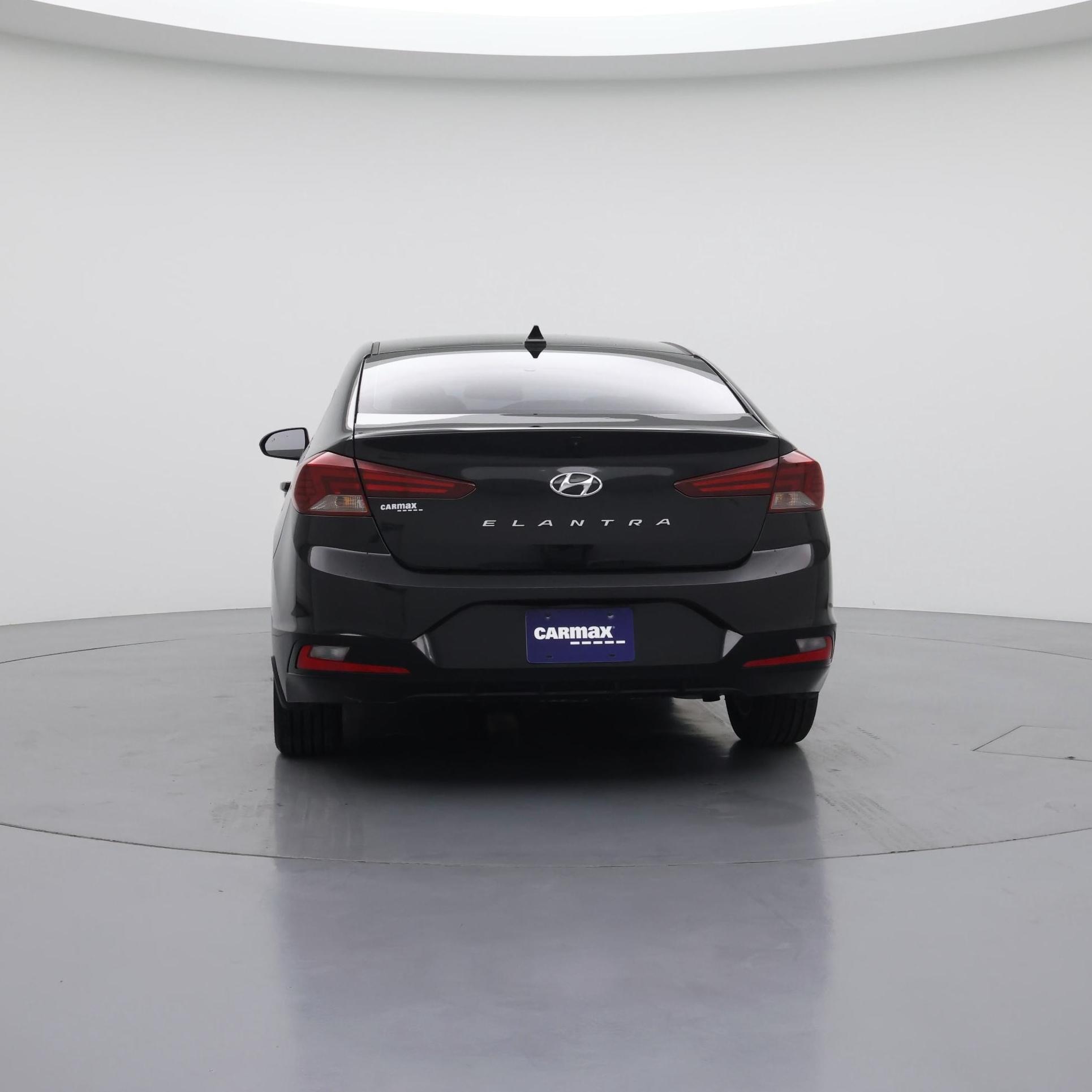 Thumbnail: 2019 Hyundai Elantra - 6