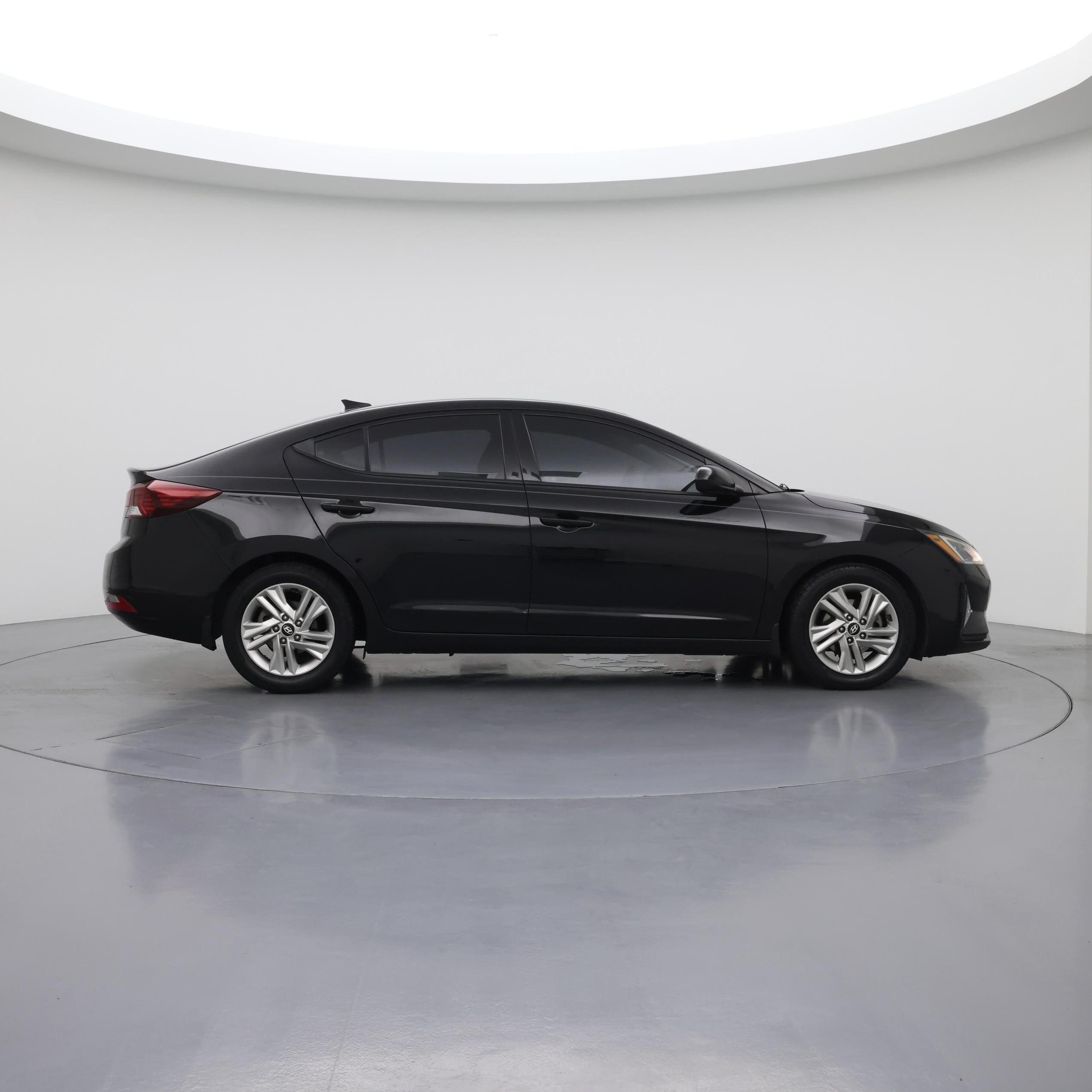 Thumbnail: 2019 Hyundai Elantra - 7