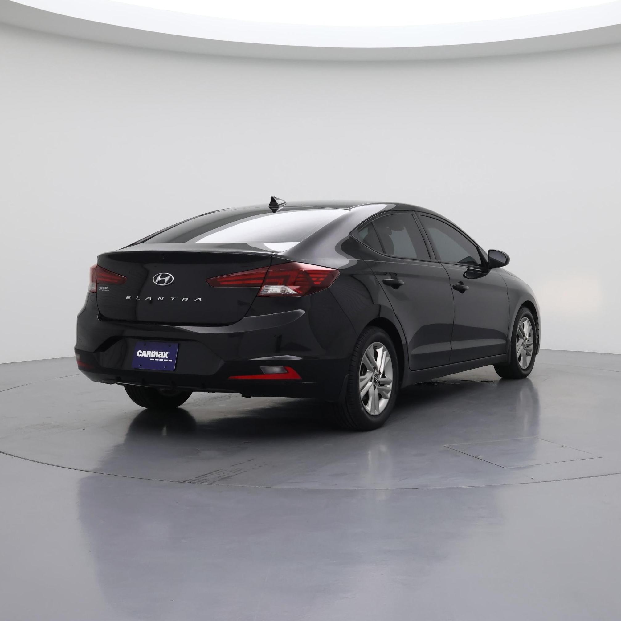 Thumbnail: 2019 Hyundai Elantra - 8