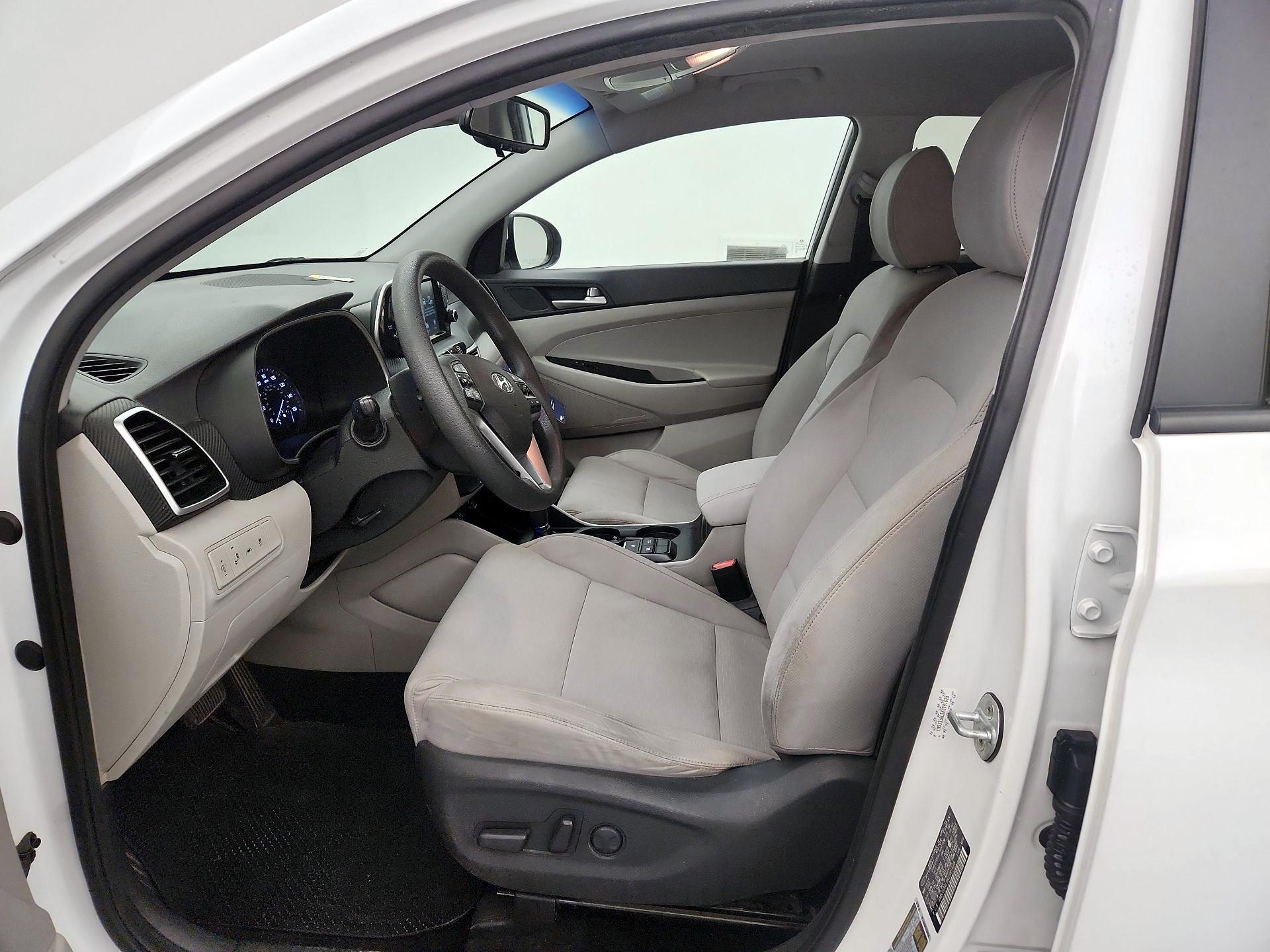 Thumbnail: 2019 Hyundai Tucson - 11