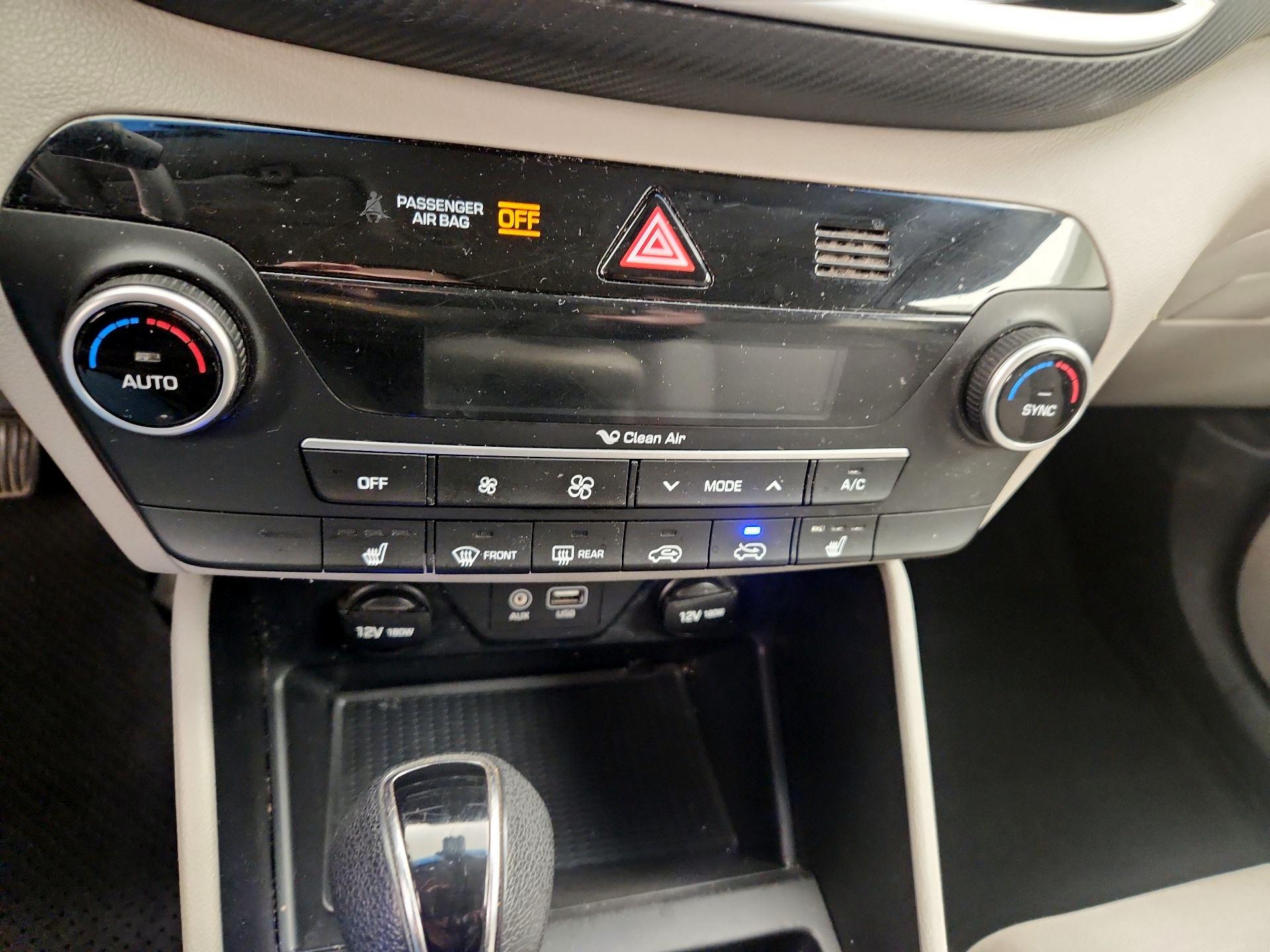 Thumbnail: 2019 Hyundai Tucson - 16