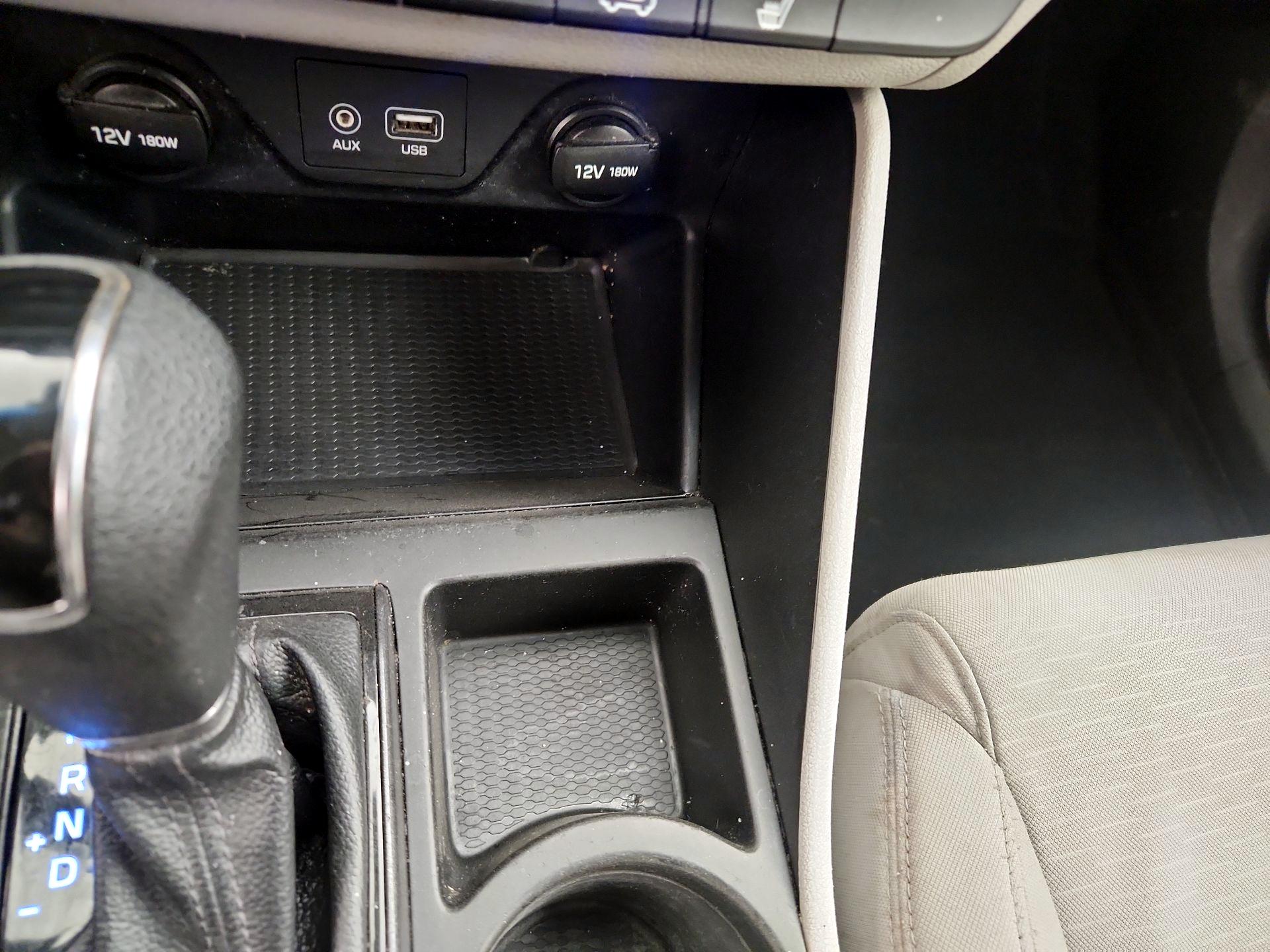 Thumbnail: 2019 Hyundai Tucson - 18