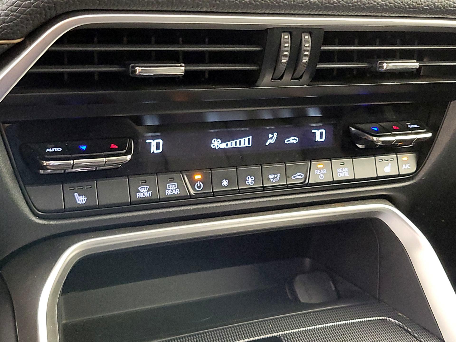 Thumbnail: 2024 Mazda CX-90 - 16