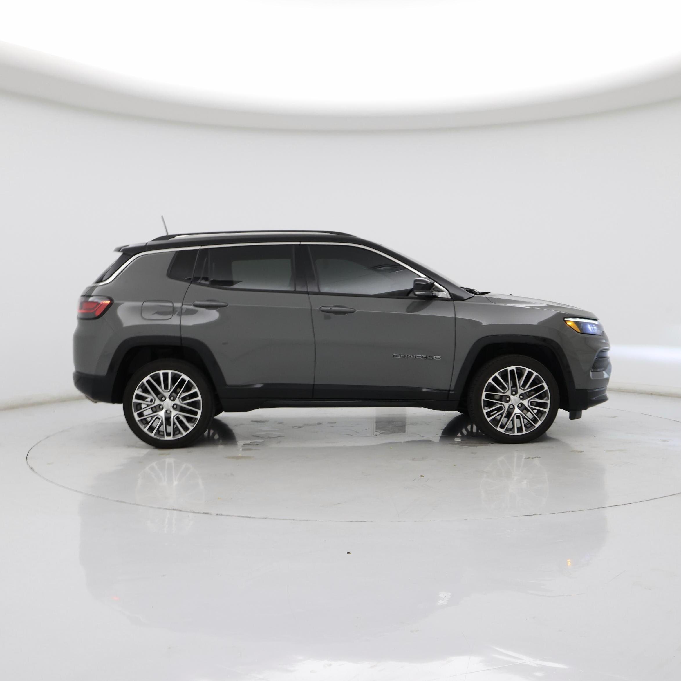 Thumbnail: 2022 Jeep Compass - 7