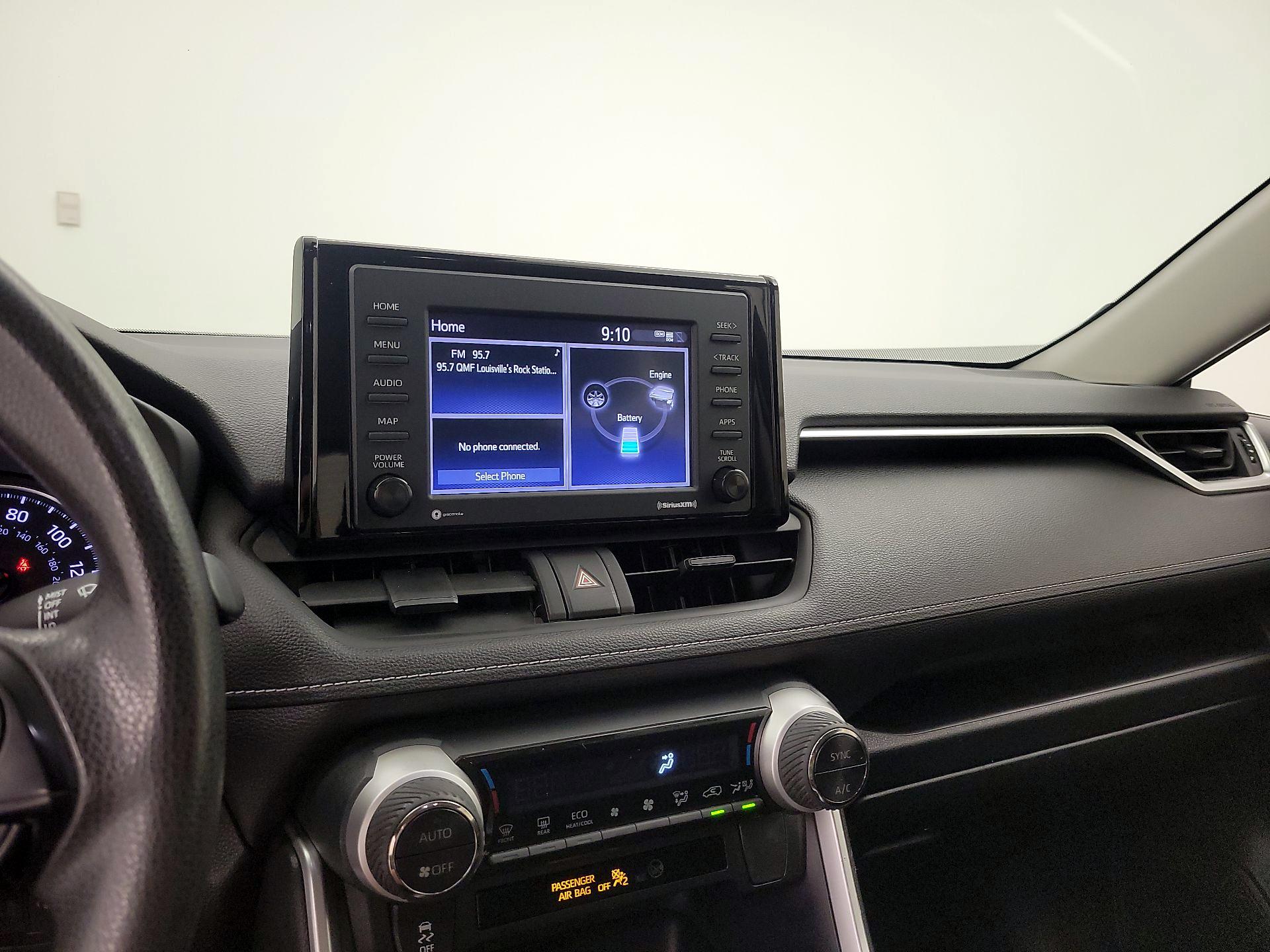 Thumbnail: 2022 Toyota RAV4 - 14