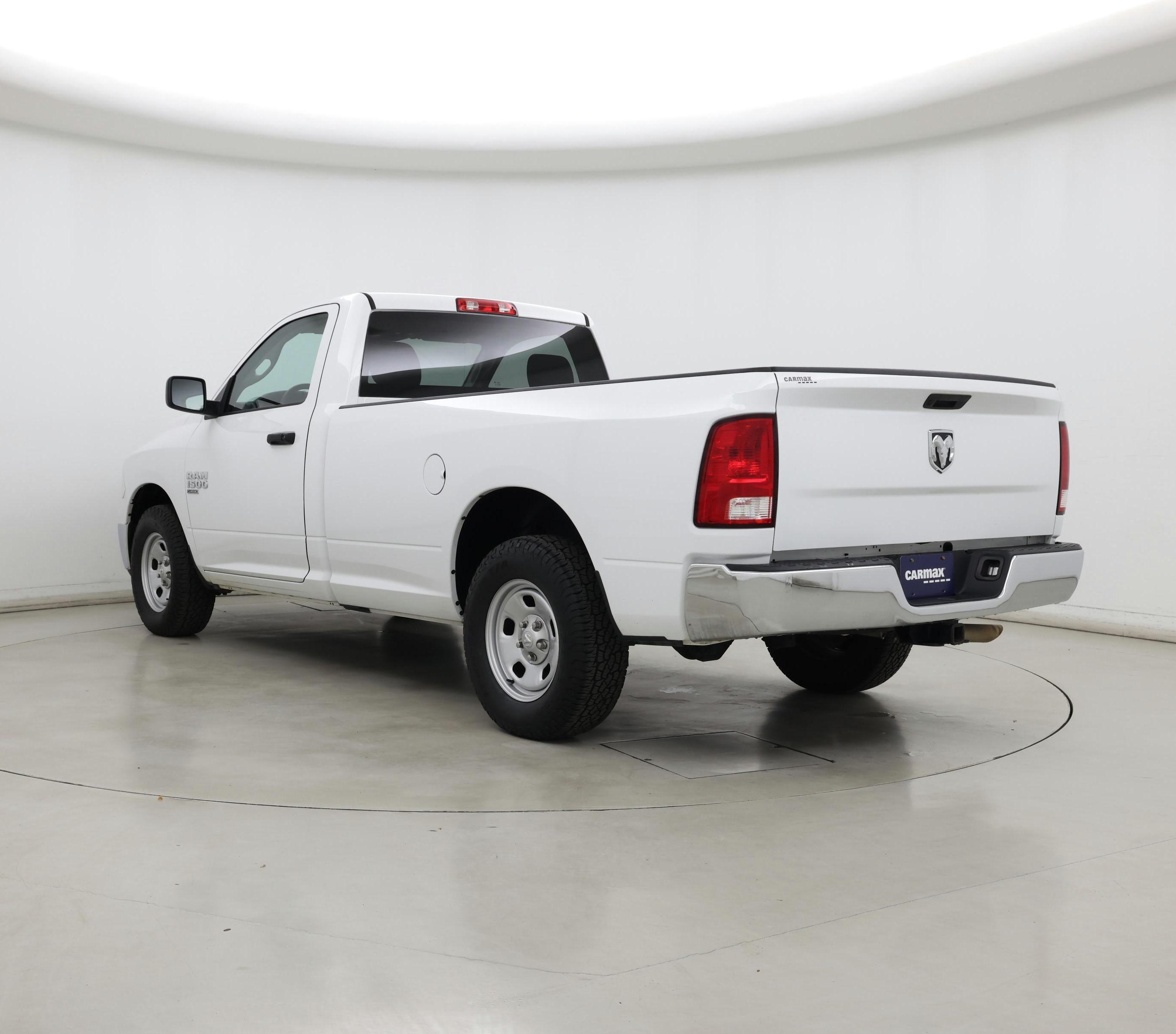 Thumbnail: 2022 RAM 1500 Classic - 2