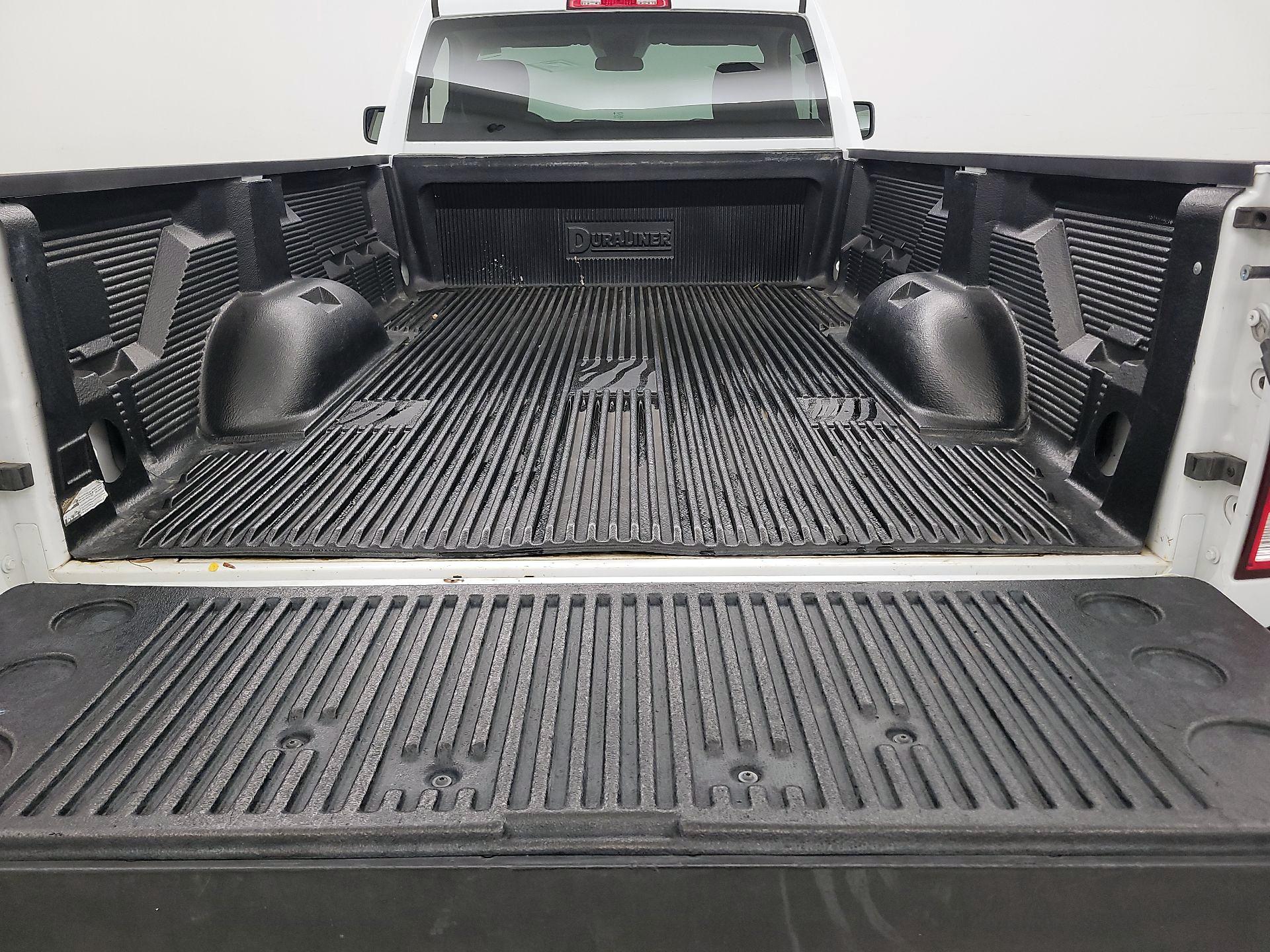 Thumbnail: 2022 RAM 1500 Classic - 19