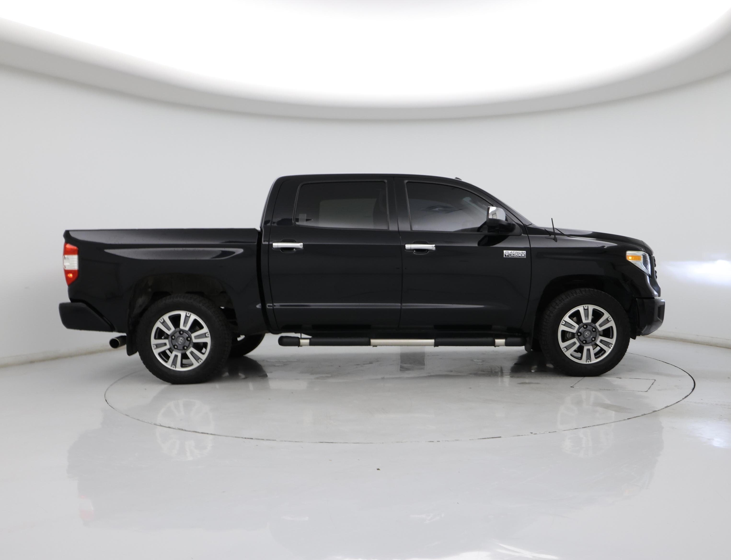 Thumbnail: 2018 Toyota Tundra - 7