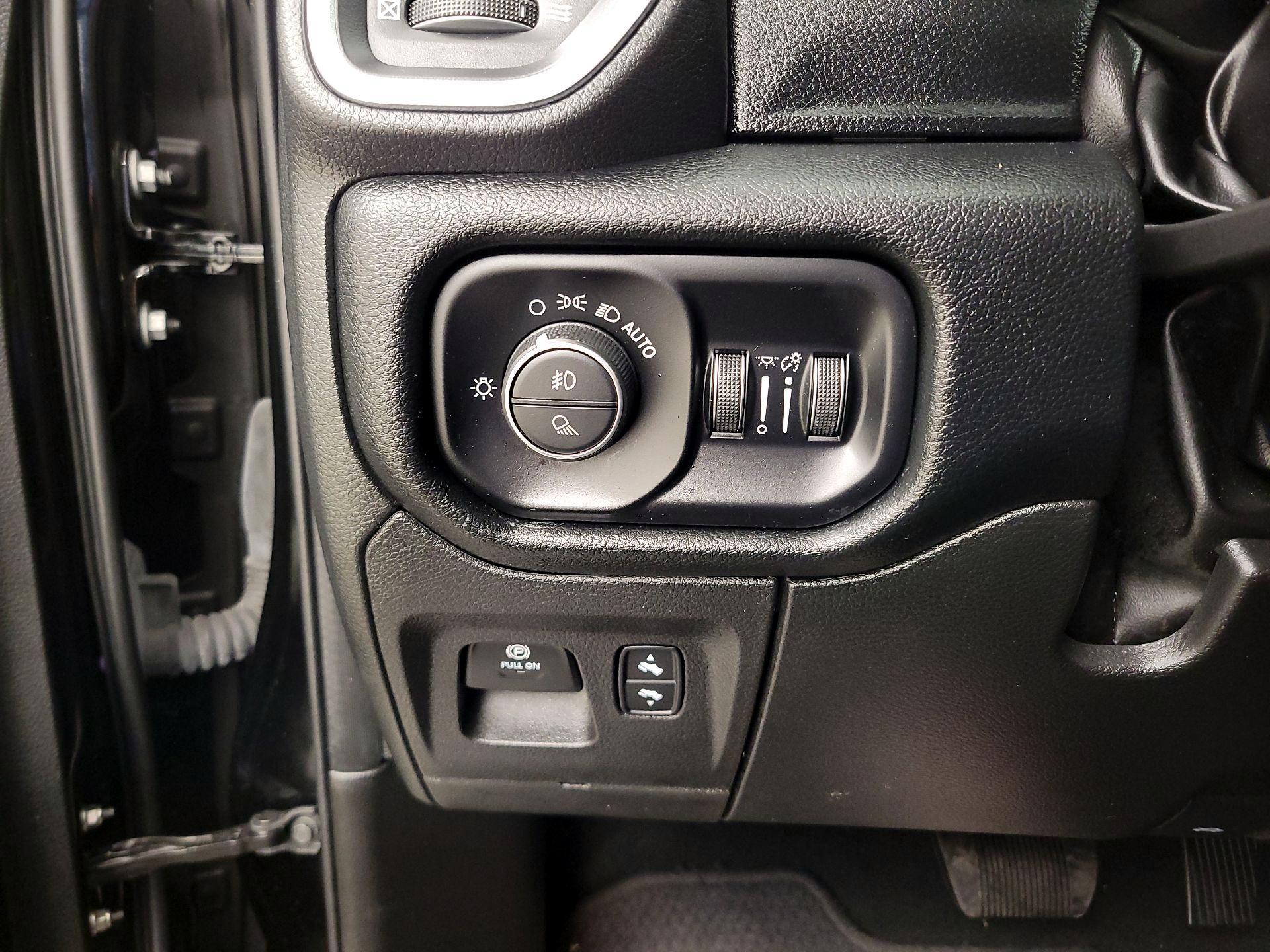 Thumbnail: 2022 RAM 1500 - 13