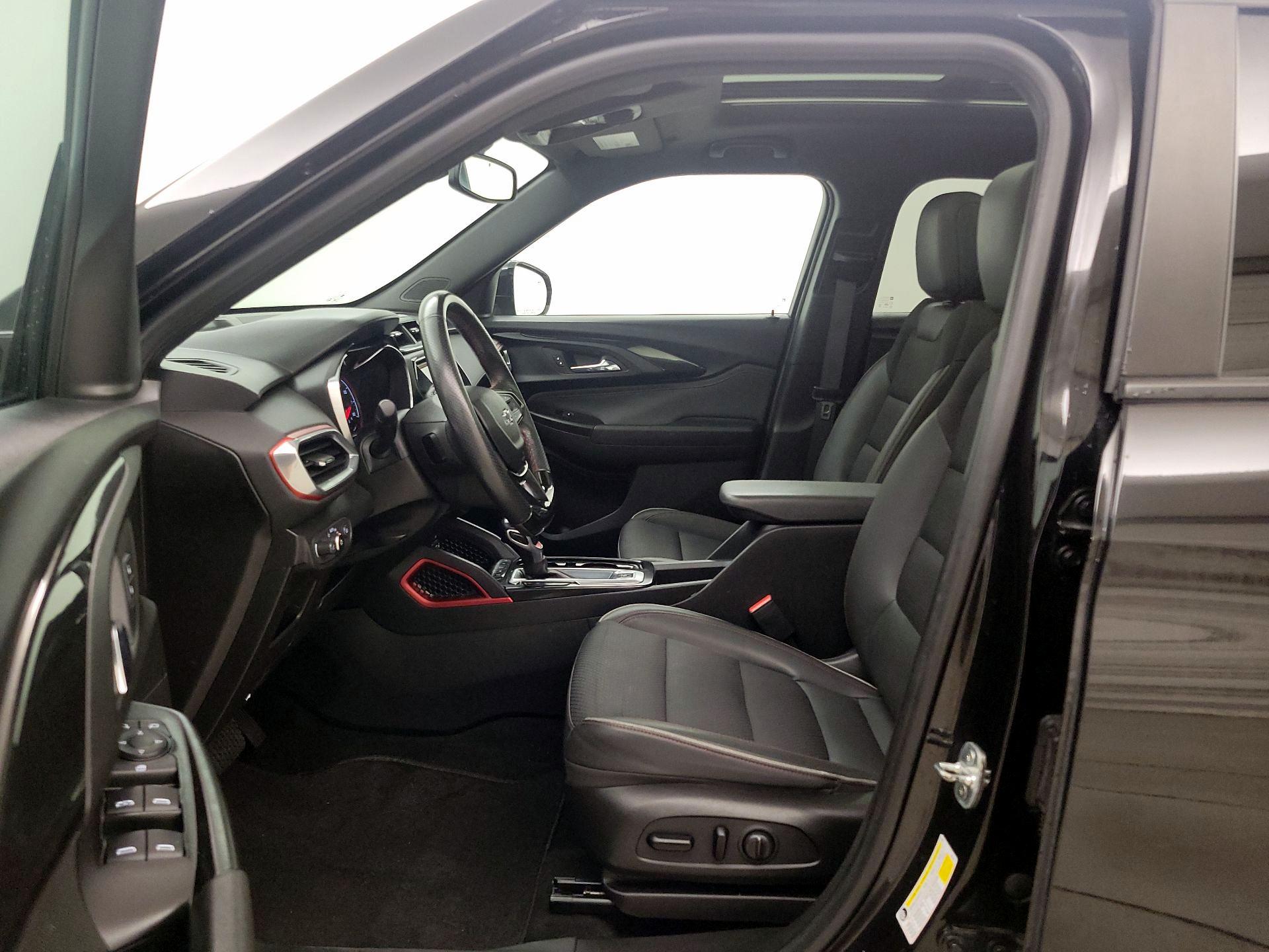 Thumbnail: 2021 Chevrolet TrailBlazer - 11