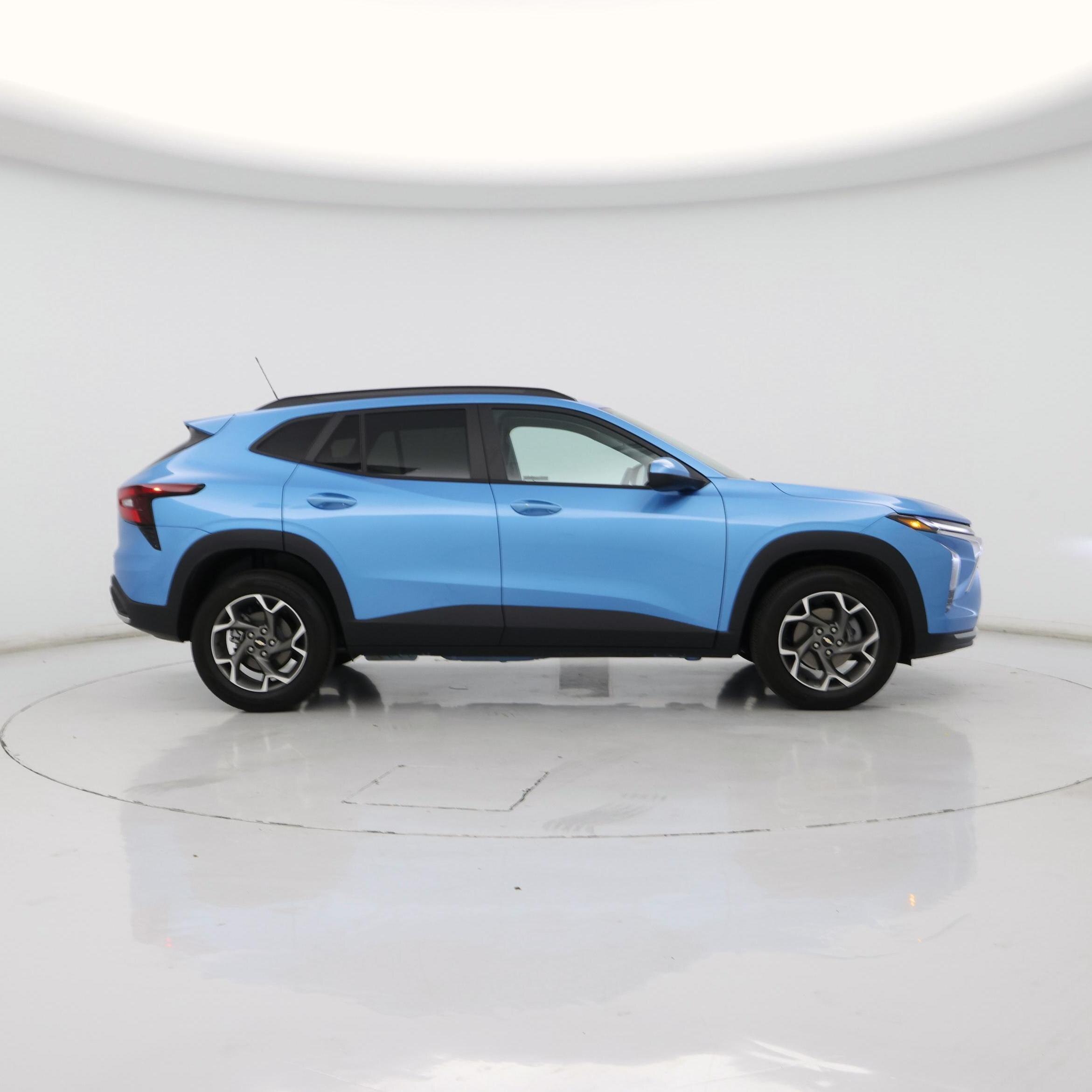Thumbnail: 2025 Chevrolet Trax - 7
