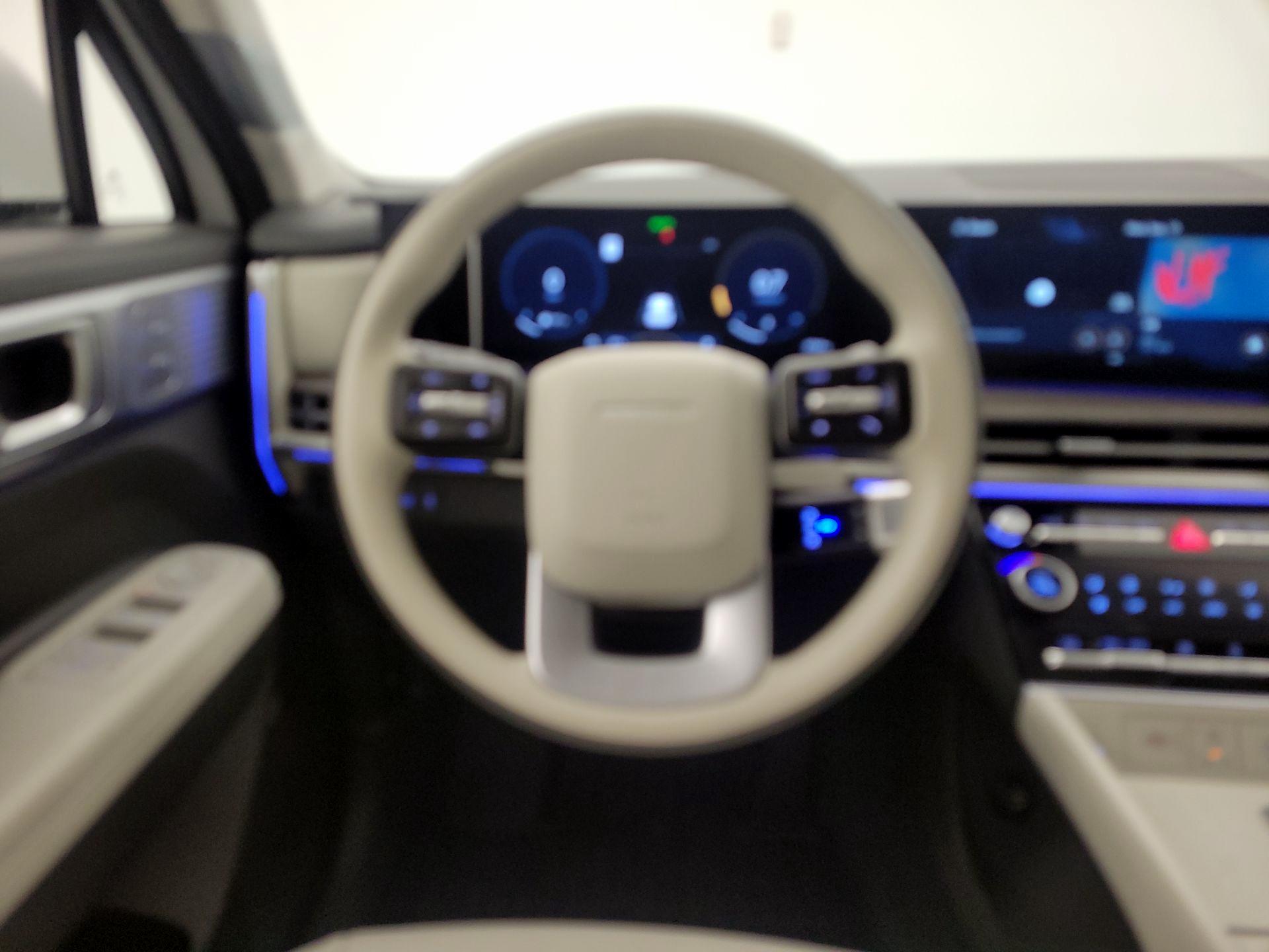 Thumbnail: 2025 Hyundai Santa Fe - 10