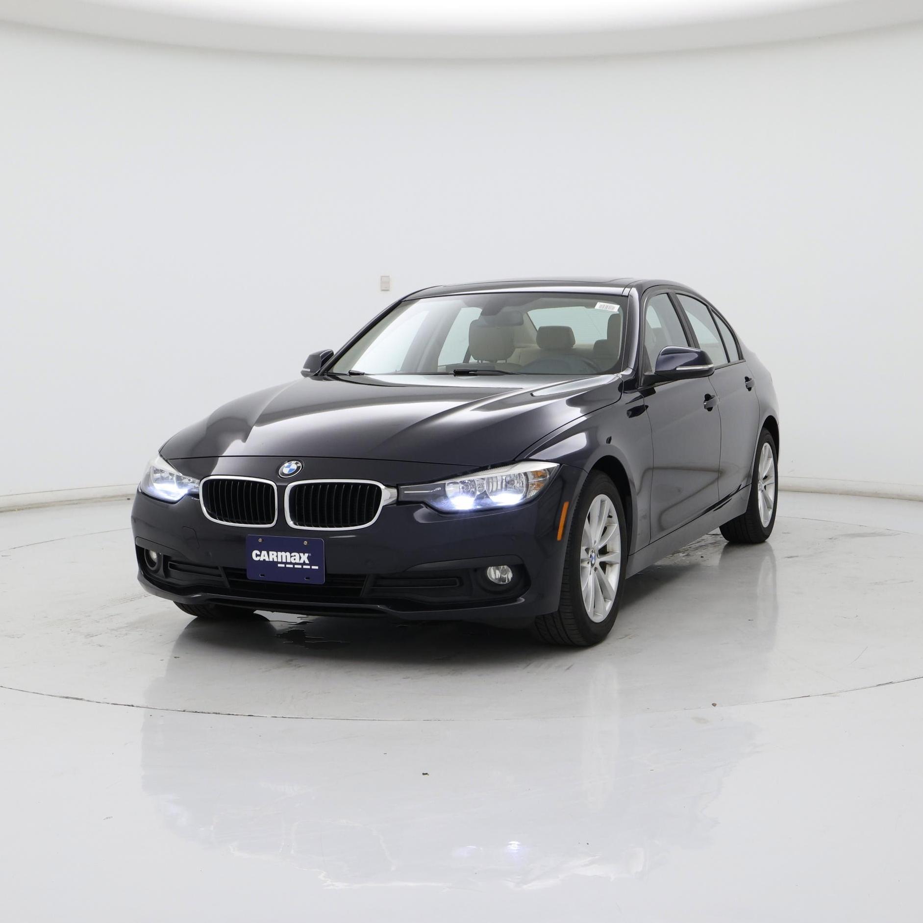 Thumbnail: 2016 BMW 3 Series - 4