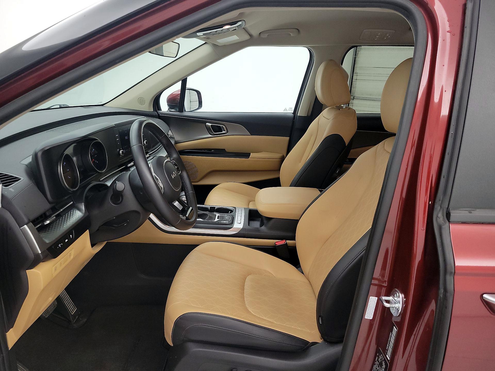 Thumbnail: 2024 Kia Carnival - 11