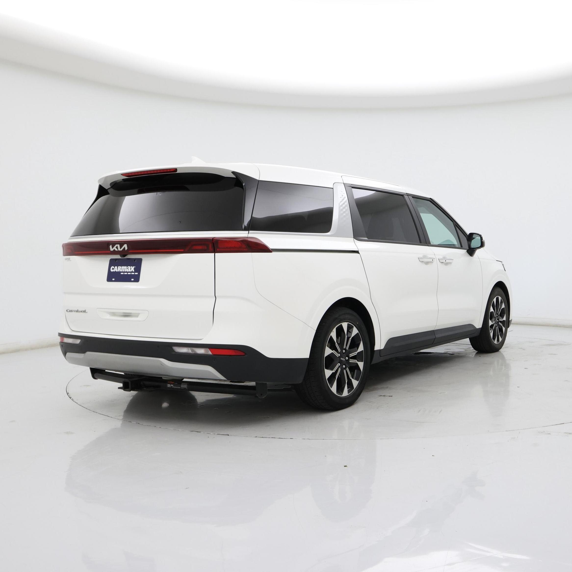 Thumbnail: 2022 Kia Carnival - 8