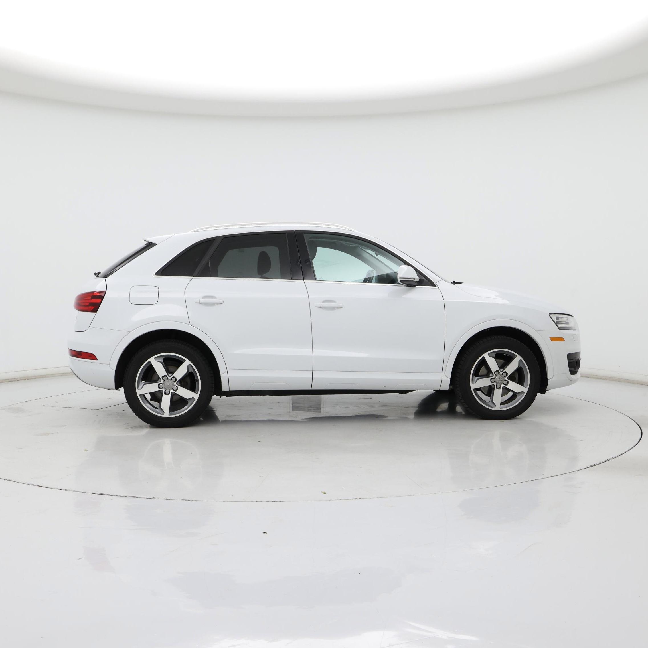Thumbnail: 2015 Audi Q3 - 7