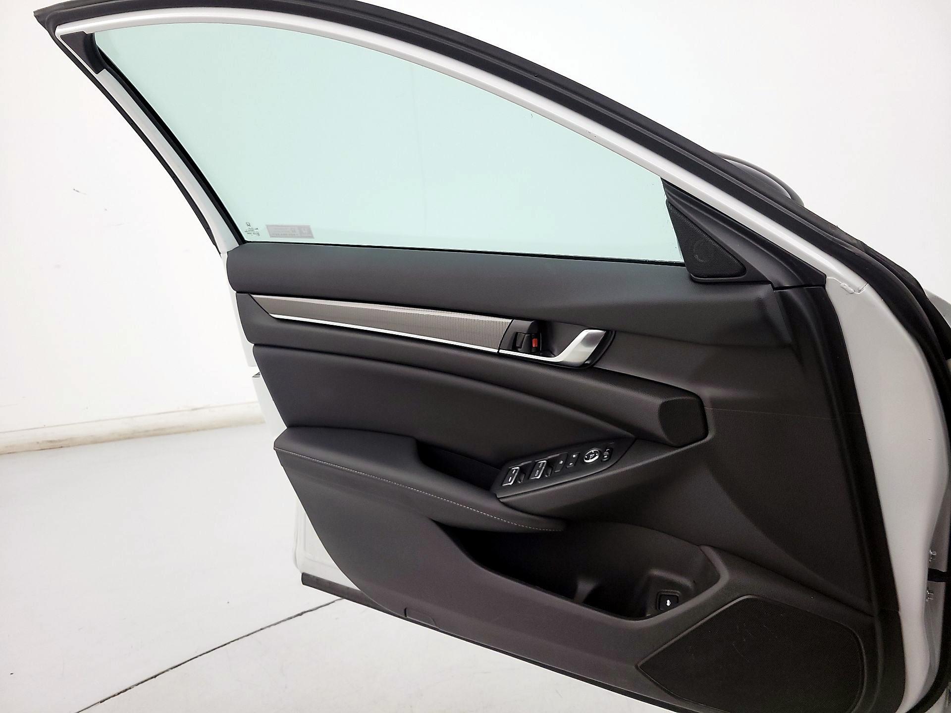 Thumbnail: 2022 Honda Accord - 12