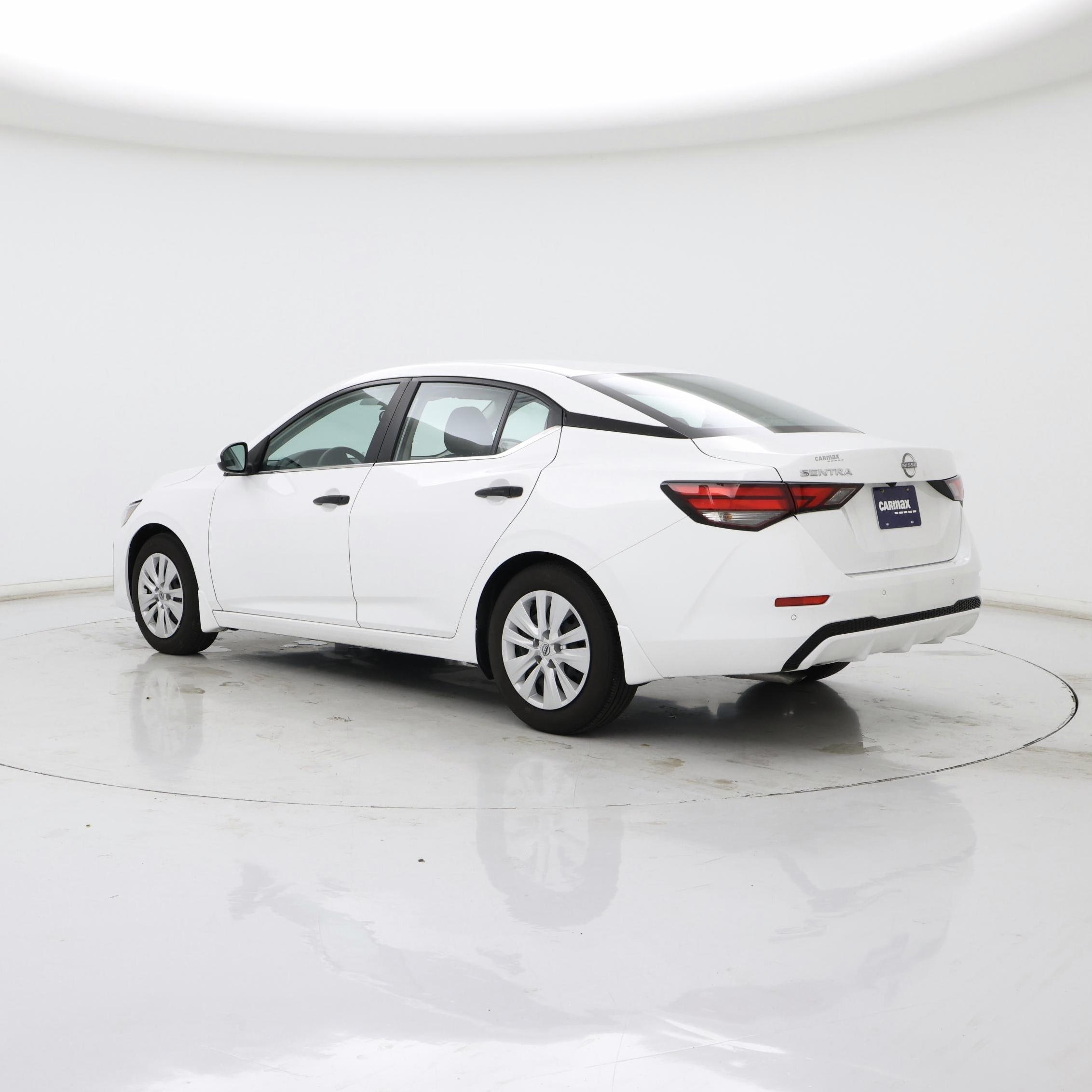 Thumbnail: 2025 Nissan Sentra - 2