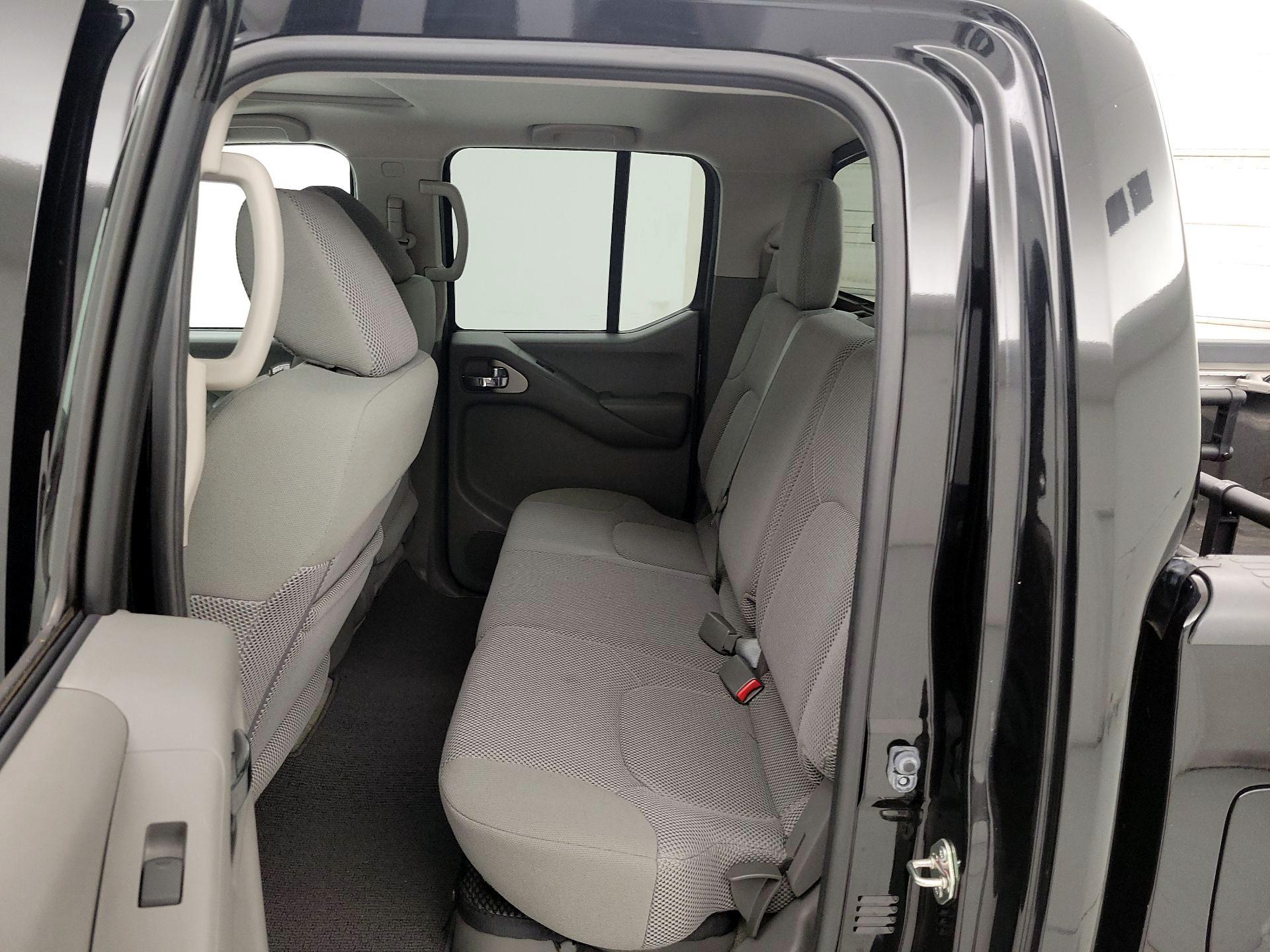 Thumbnail: 2017 Nissan Frontier - 16