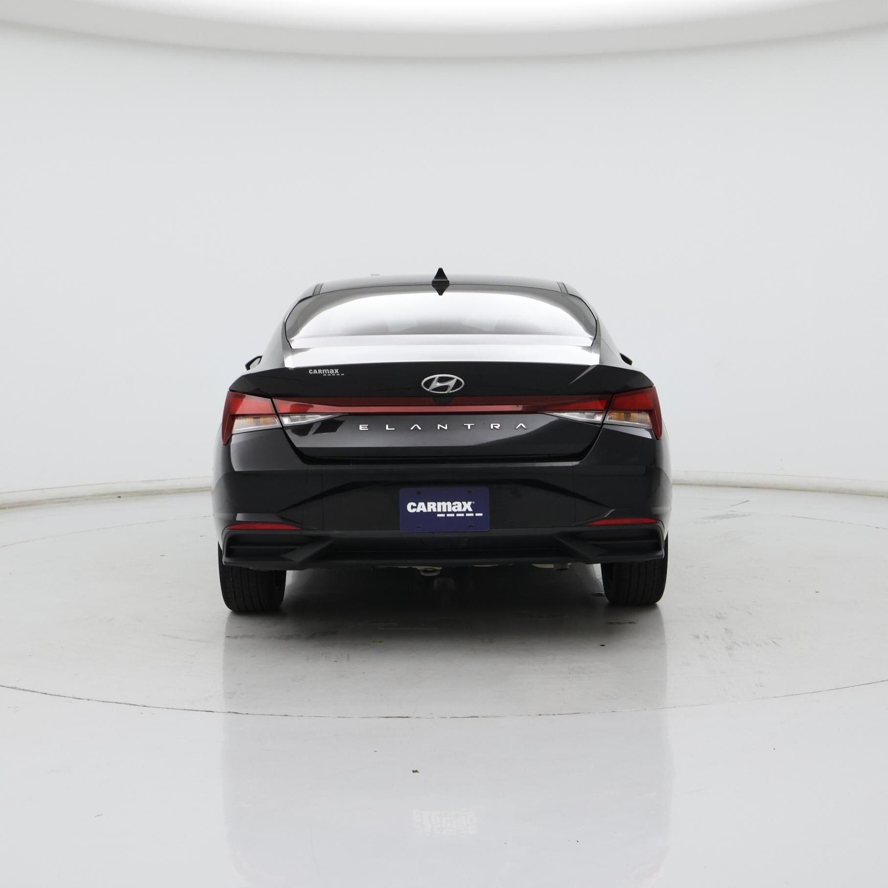 Thumbnail: 2023 Hyundai Elantra - 6