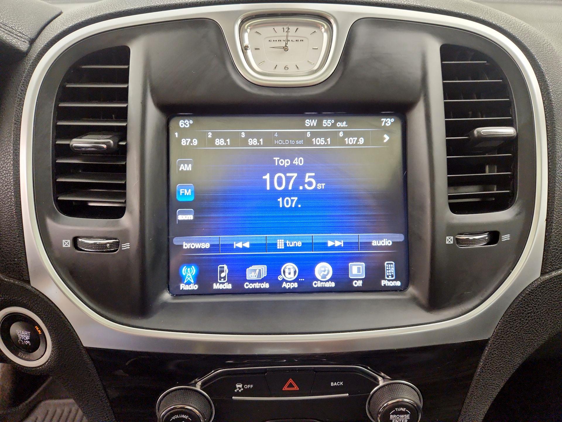 Thumbnail: 2016 Chrysler 300 - 13