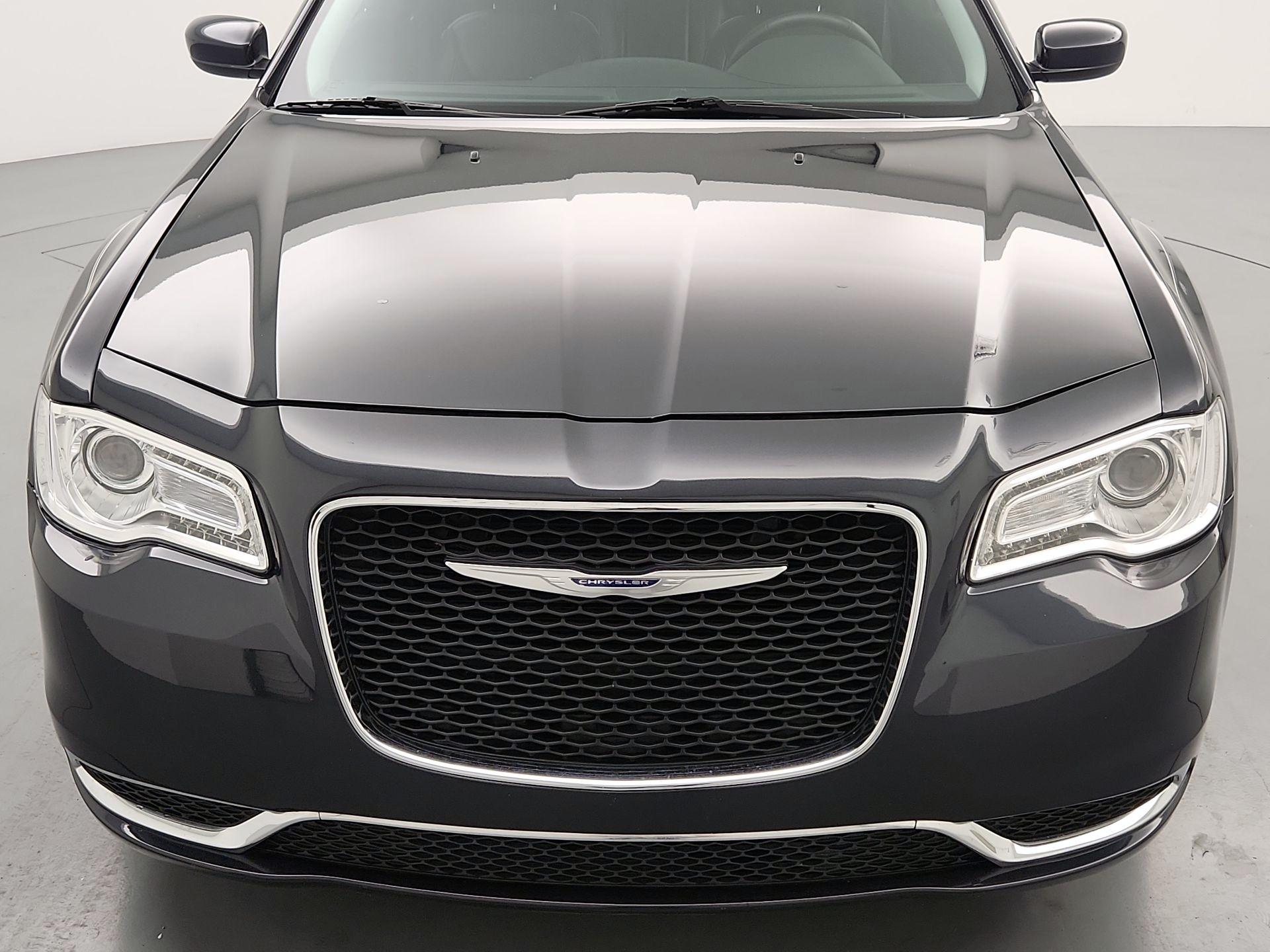 Thumbnail: 2016 Chrysler 300 - 2