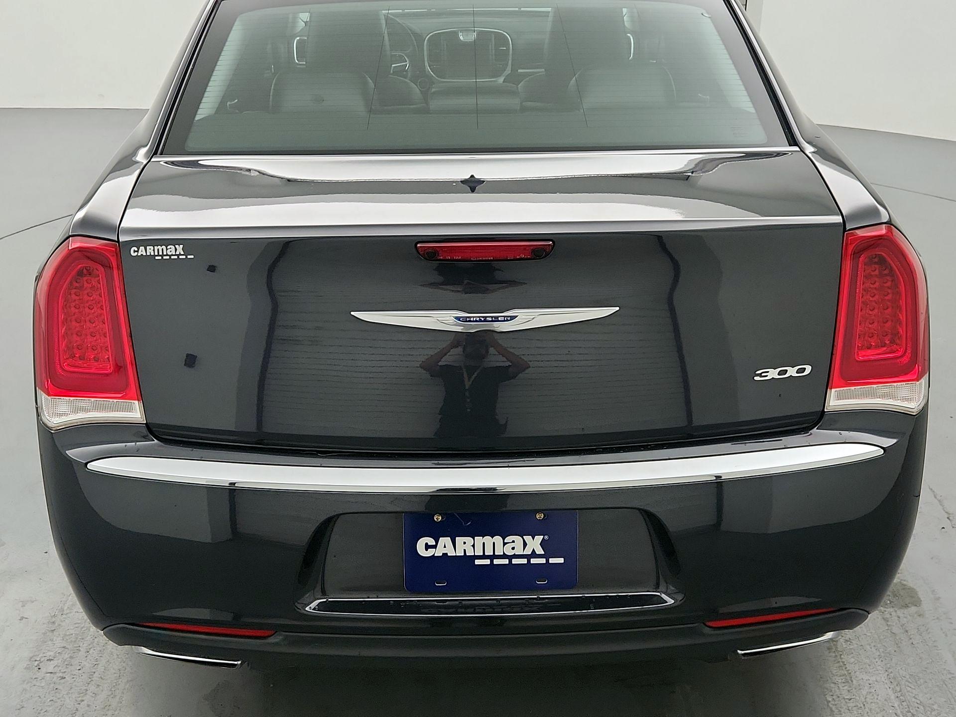 Thumbnail: 2016 Chrysler 300 - 6