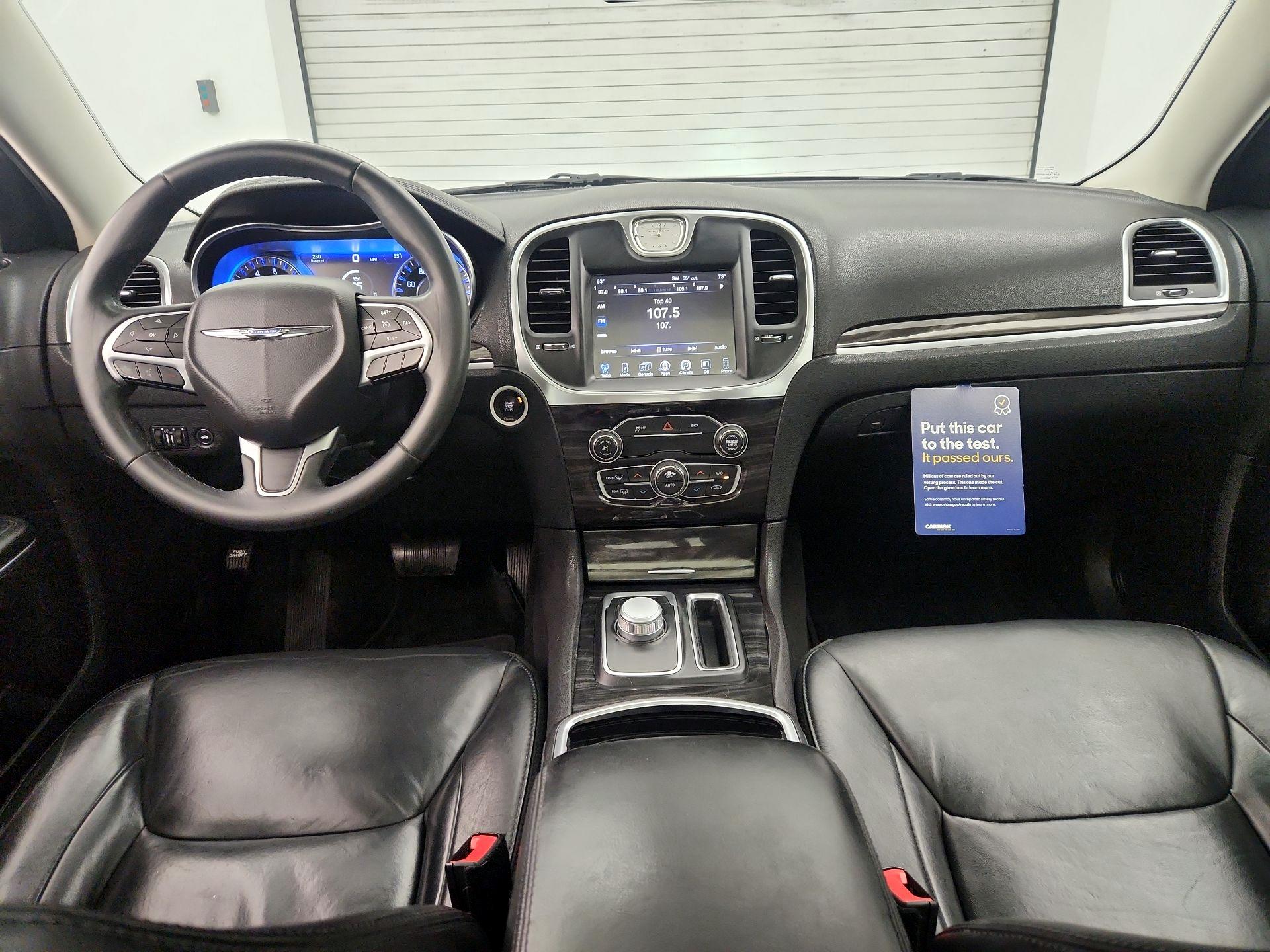 Thumbnail: 2016 Chrysler 300 - 8