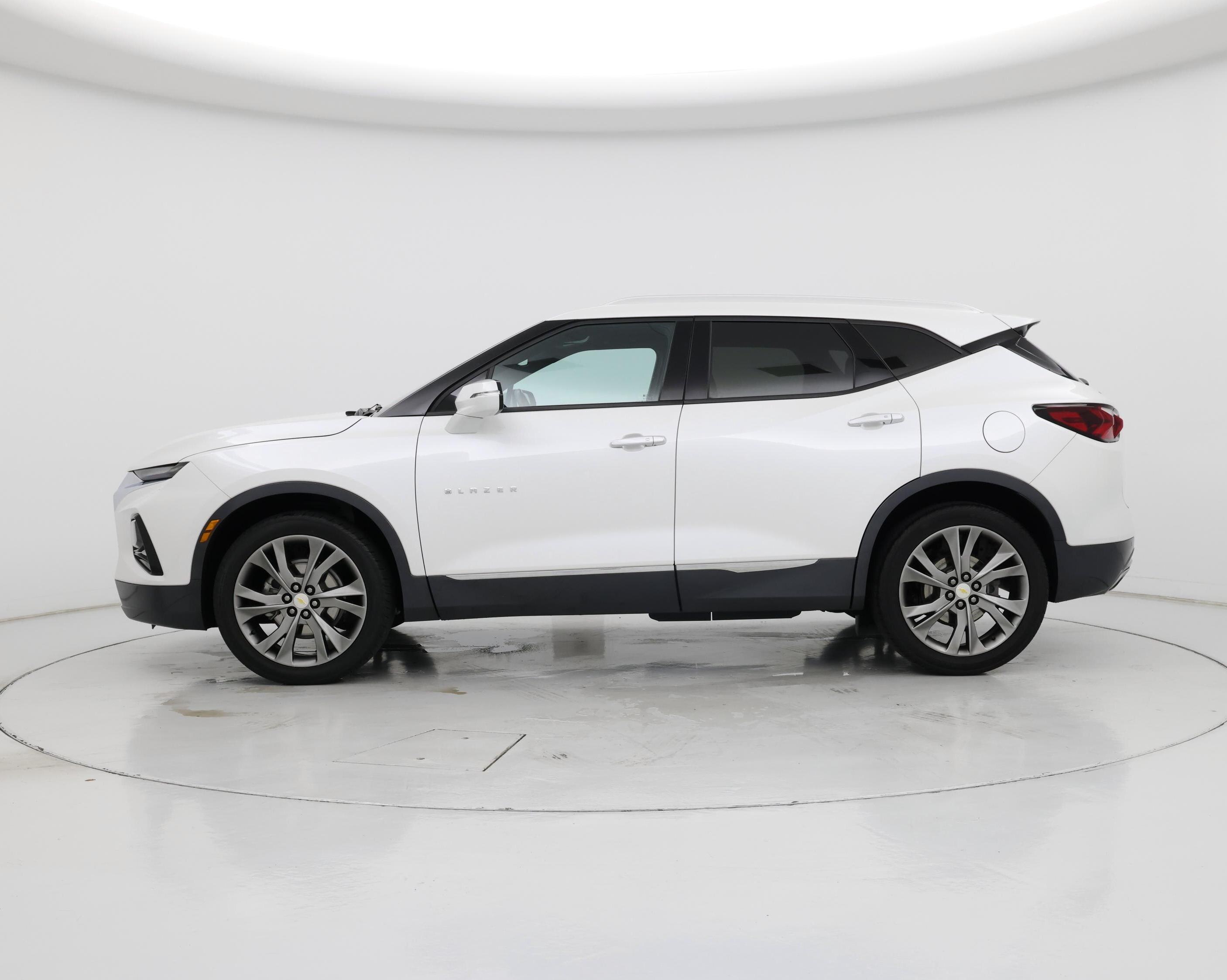 Thumbnail: 2022 Chevrolet Blazer - 3