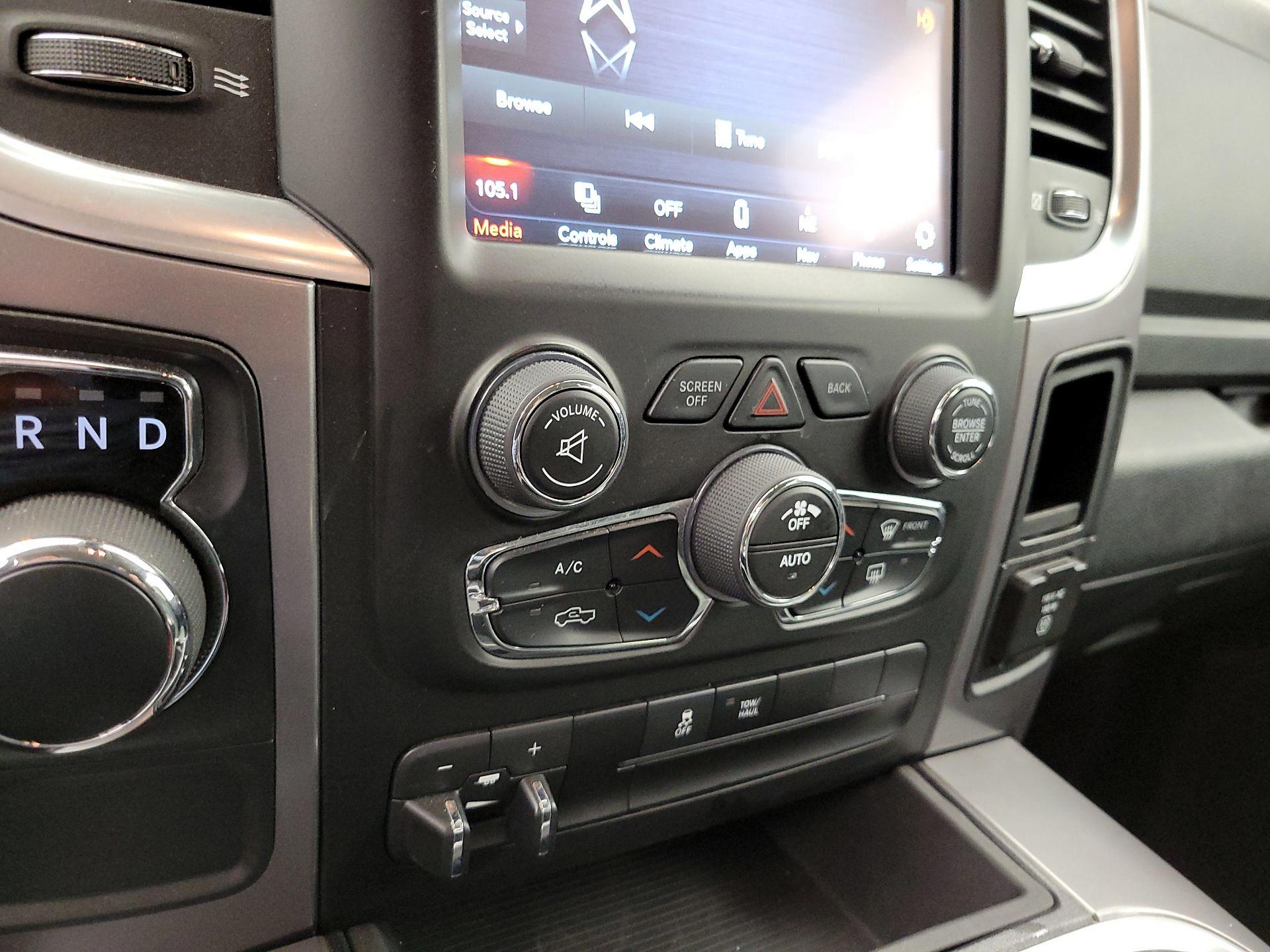 Thumbnail: 2023 RAM 1500 Classic - 17