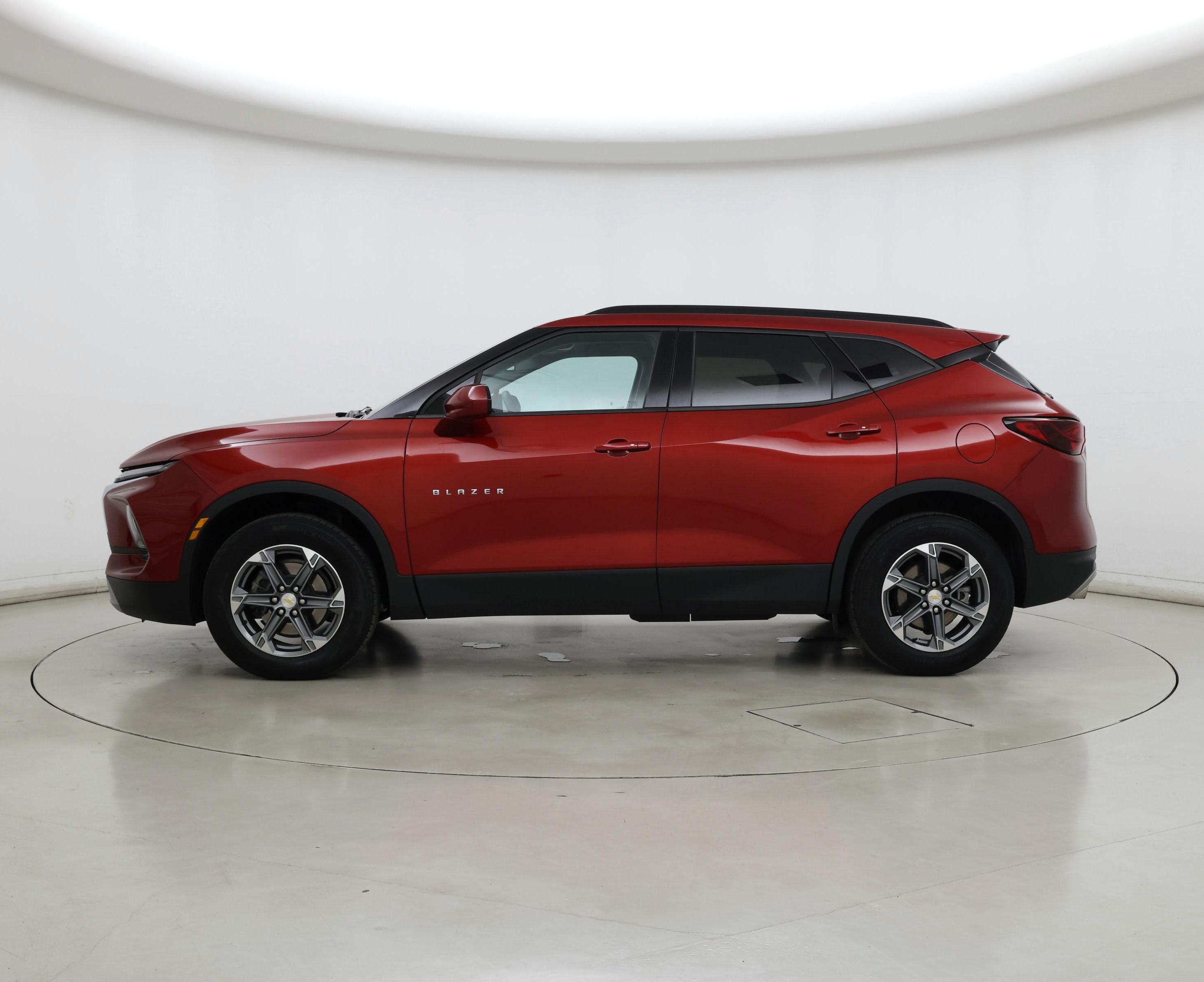 Thumbnail: 2023 Chevrolet Blazer - 3