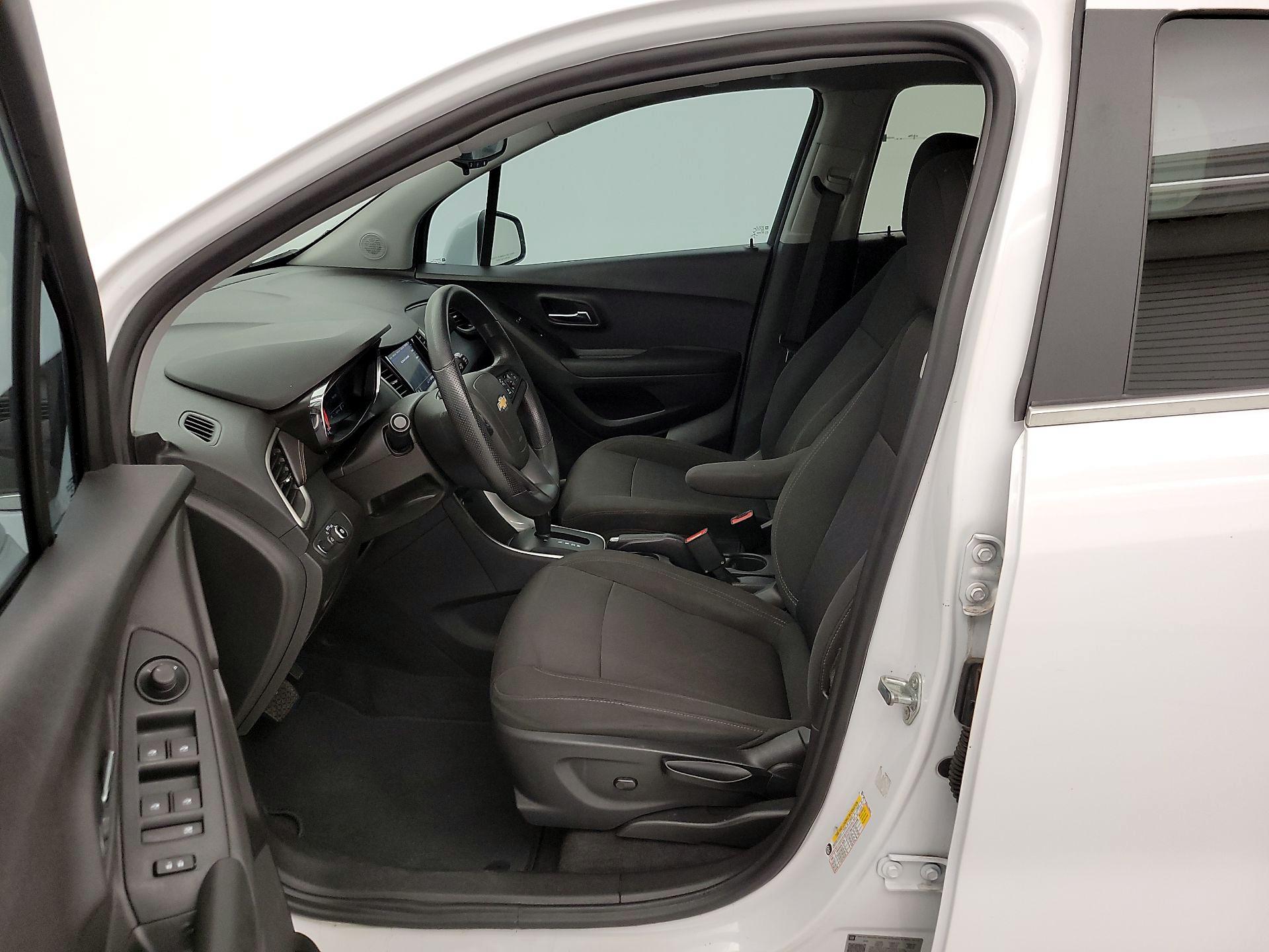 Thumbnail: 2020 Chevrolet Trax - 11
