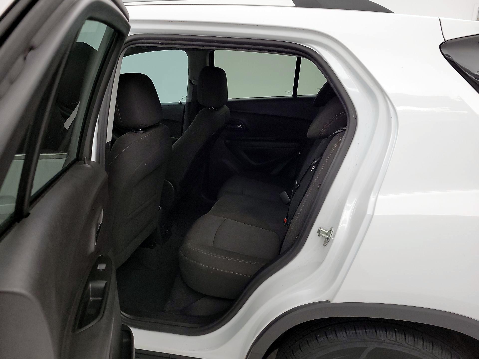Thumbnail: 2020 Chevrolet Trax - 19