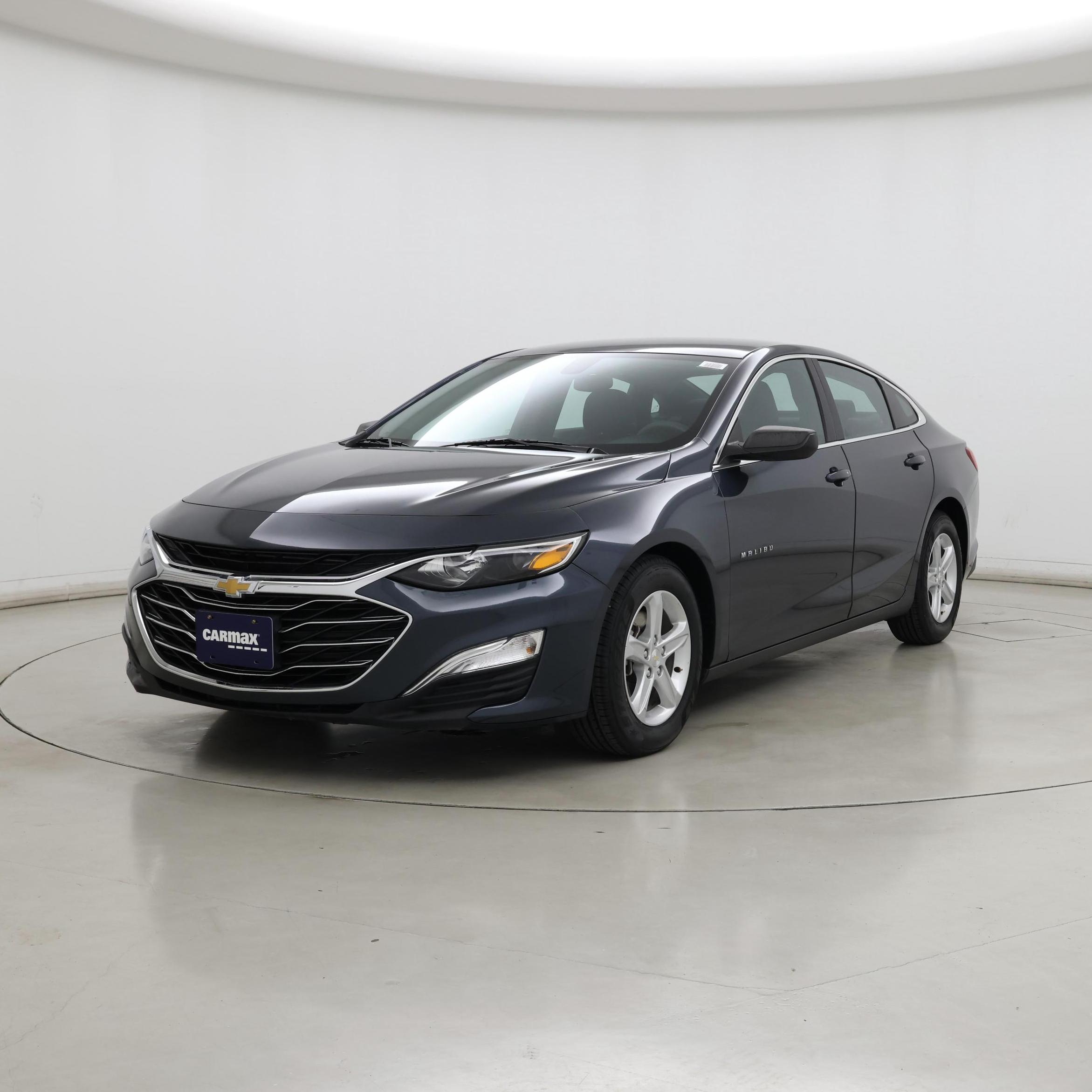 Thumbnail: 2020 Chevrolet Malibu - 4