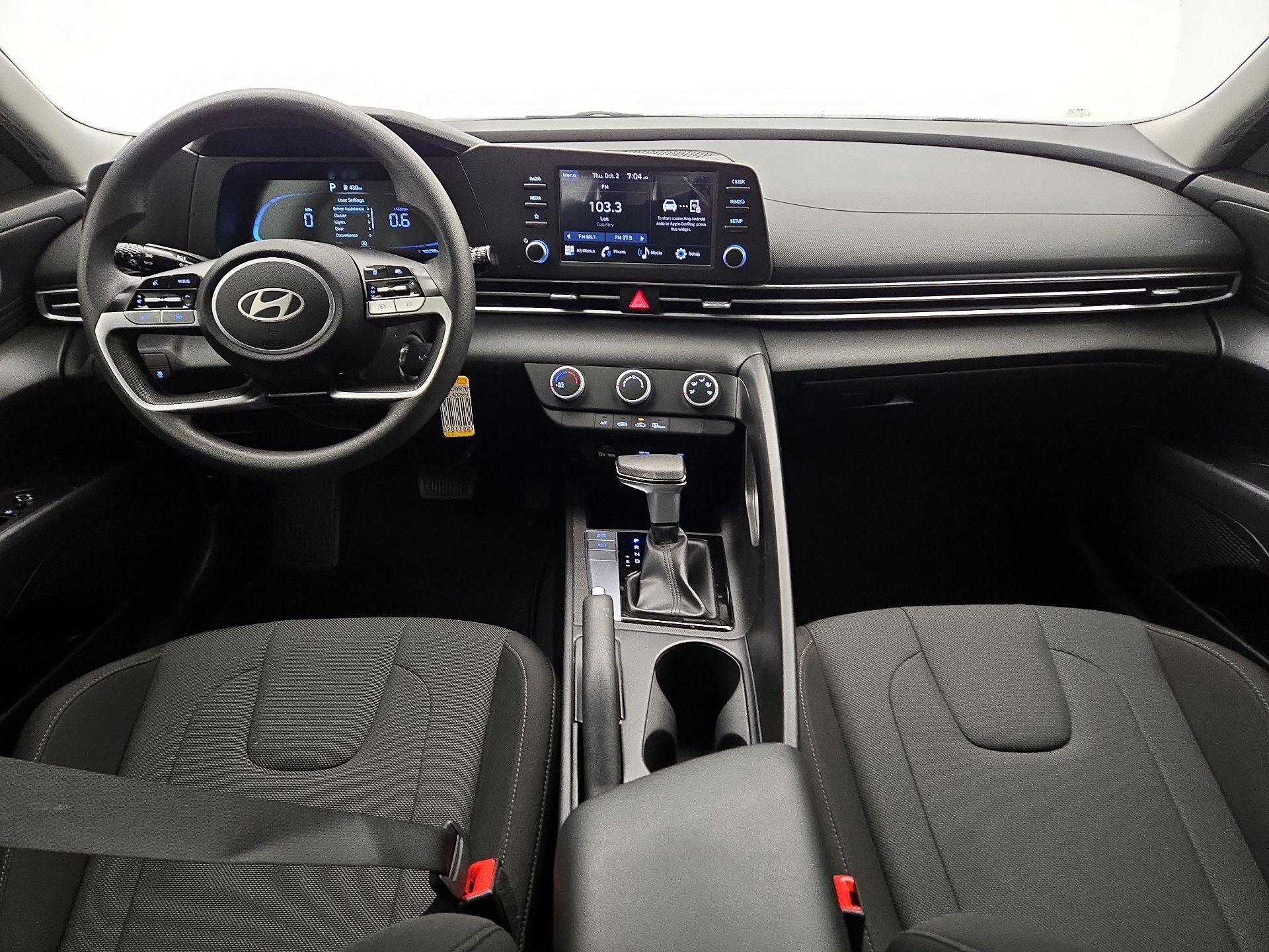 Thumbnail: 2024 Hyundai Elantra - 9