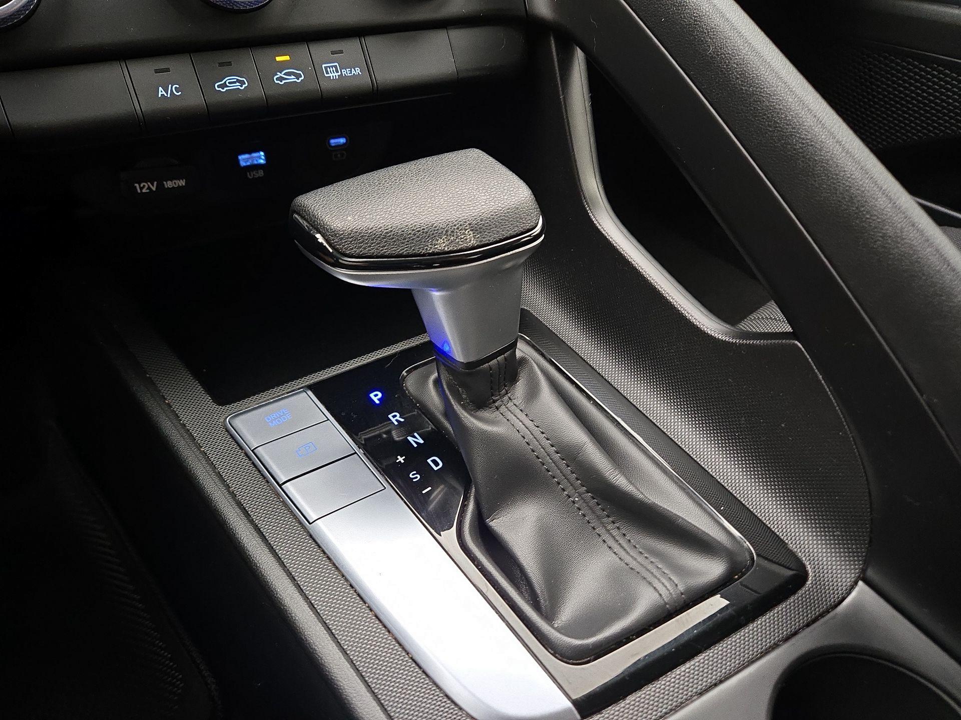 Thumbnail: 2024 Hyundai Elantra - 17