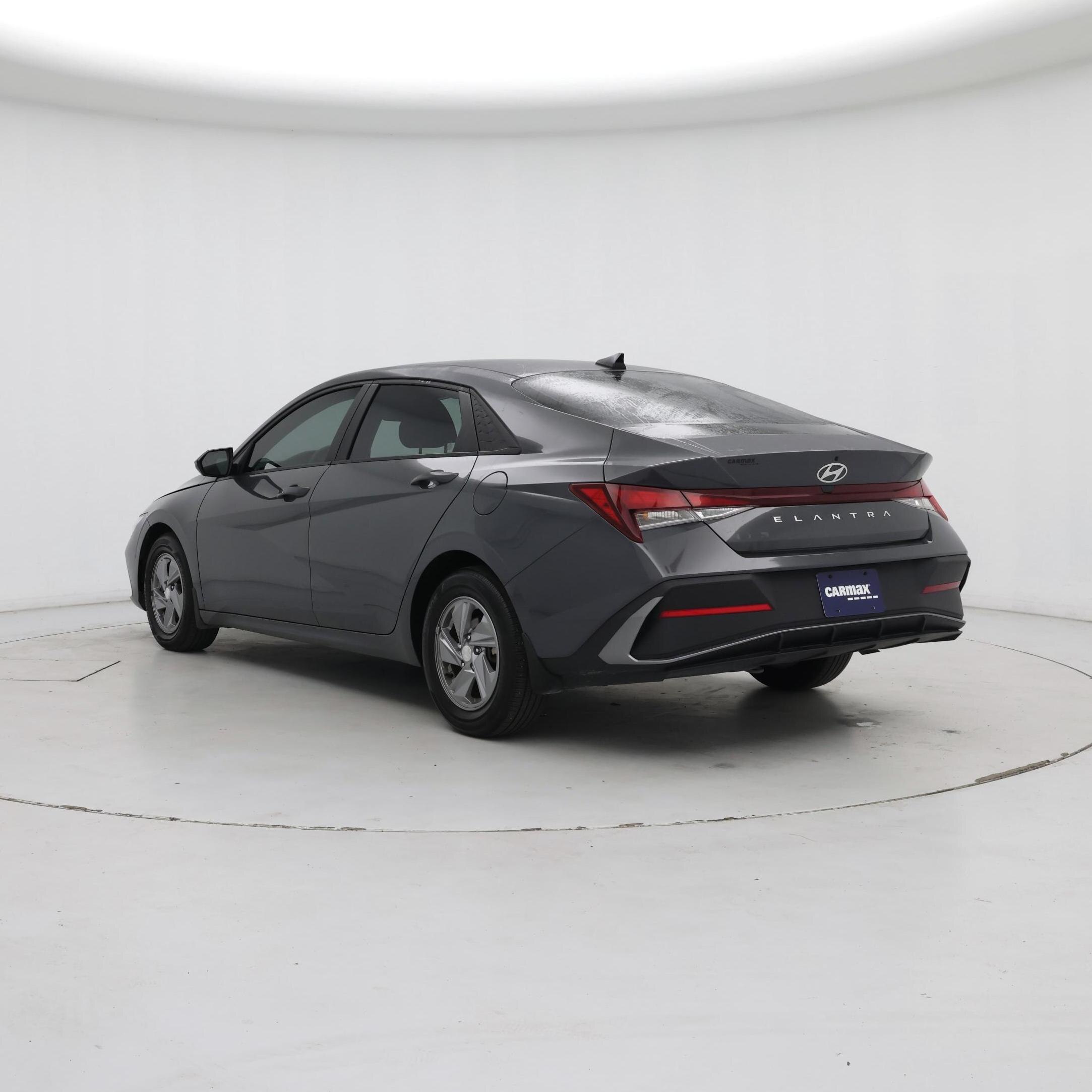 Thumbnail: 2024 Hyundai Elantra - 2