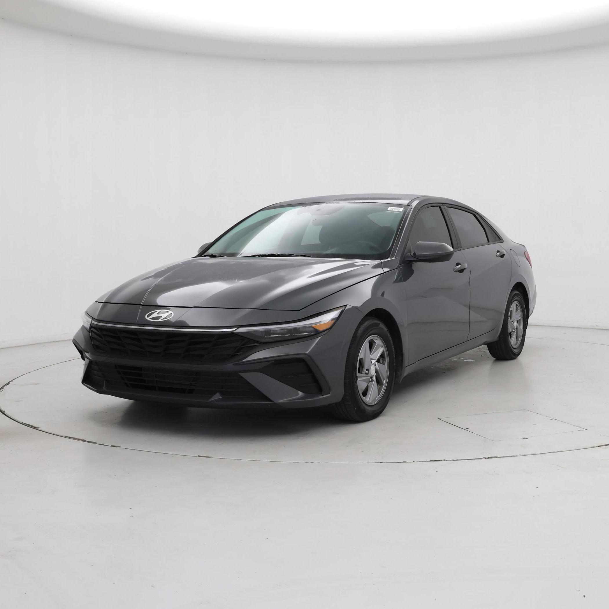 Thumbnail: 2024 Hyundai Elantra - 4