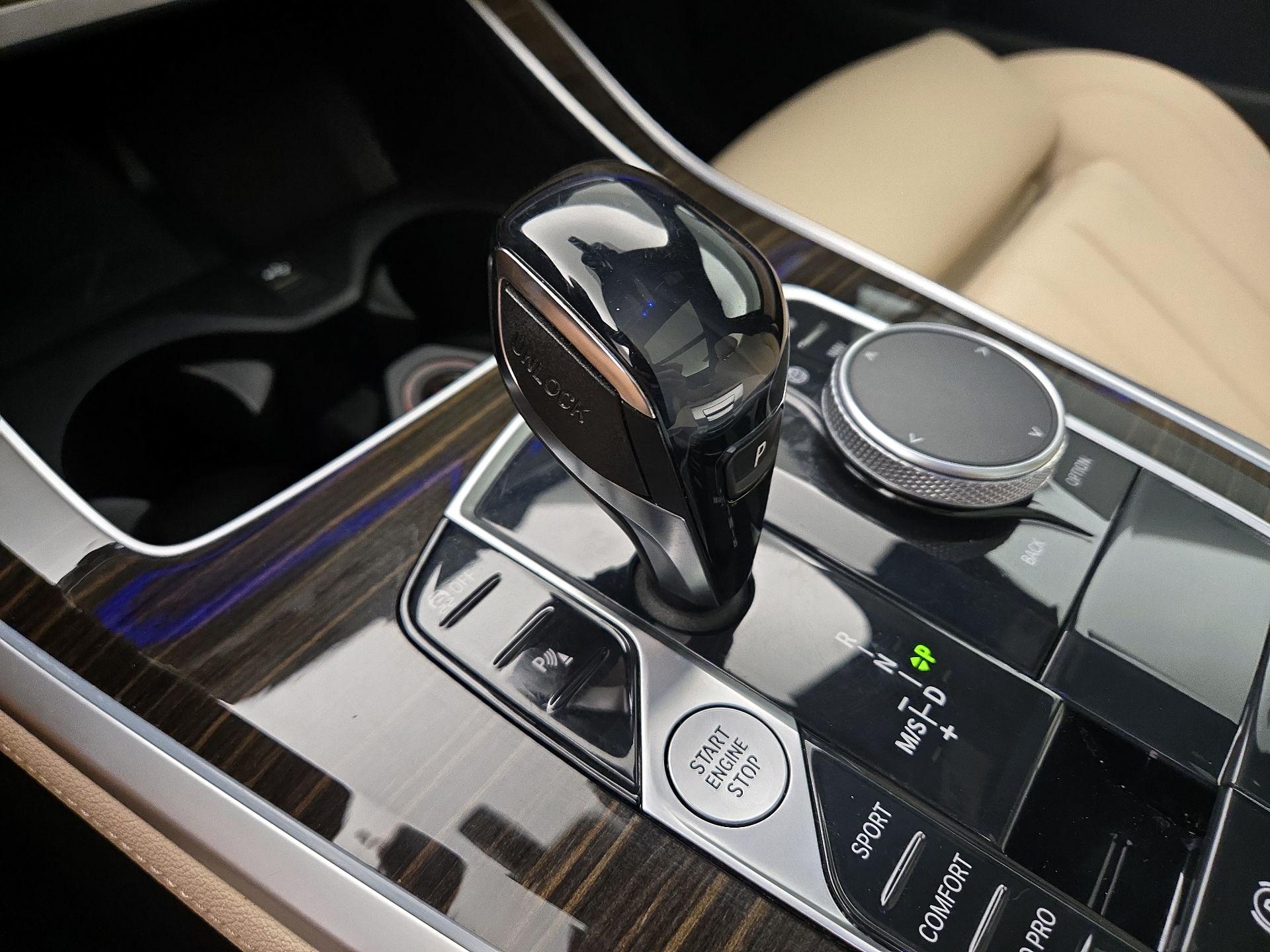 Thumbnail: 2021 BMW X5 - 18
