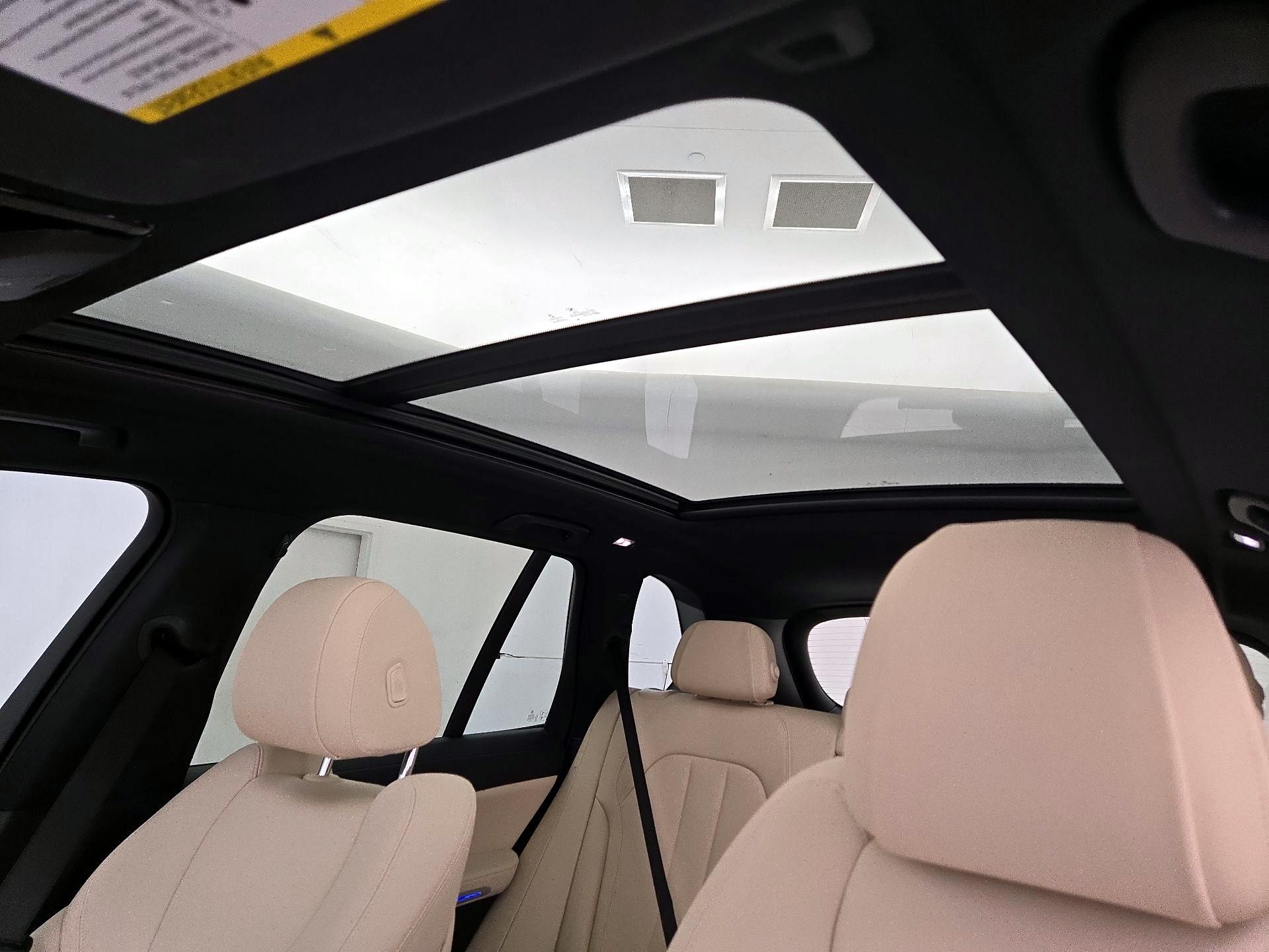 Thumbnail: 2021 BMW X5 - 20