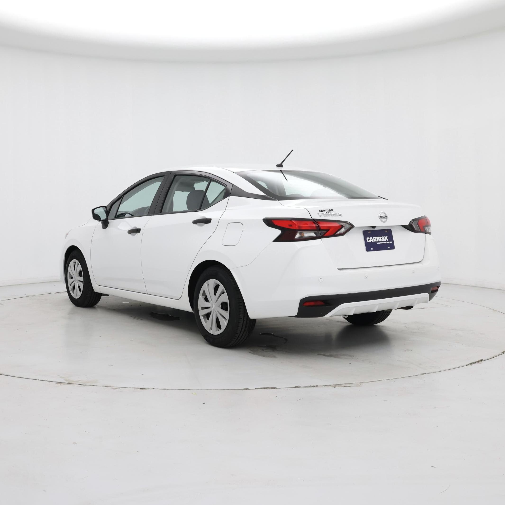 Thumbnail: 2021 Nissan Versa - 2