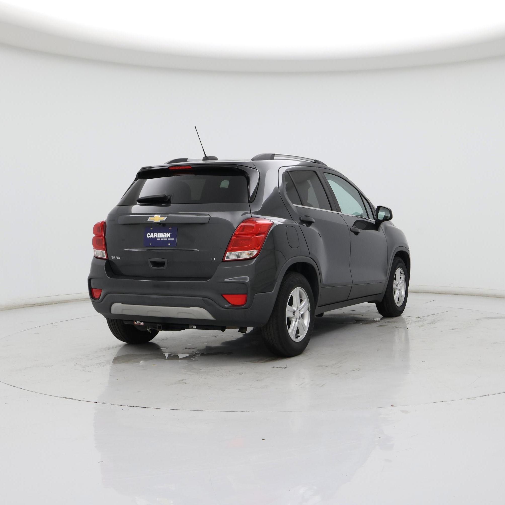 Thumbnail: 2017 Chevrolet Trax - 8