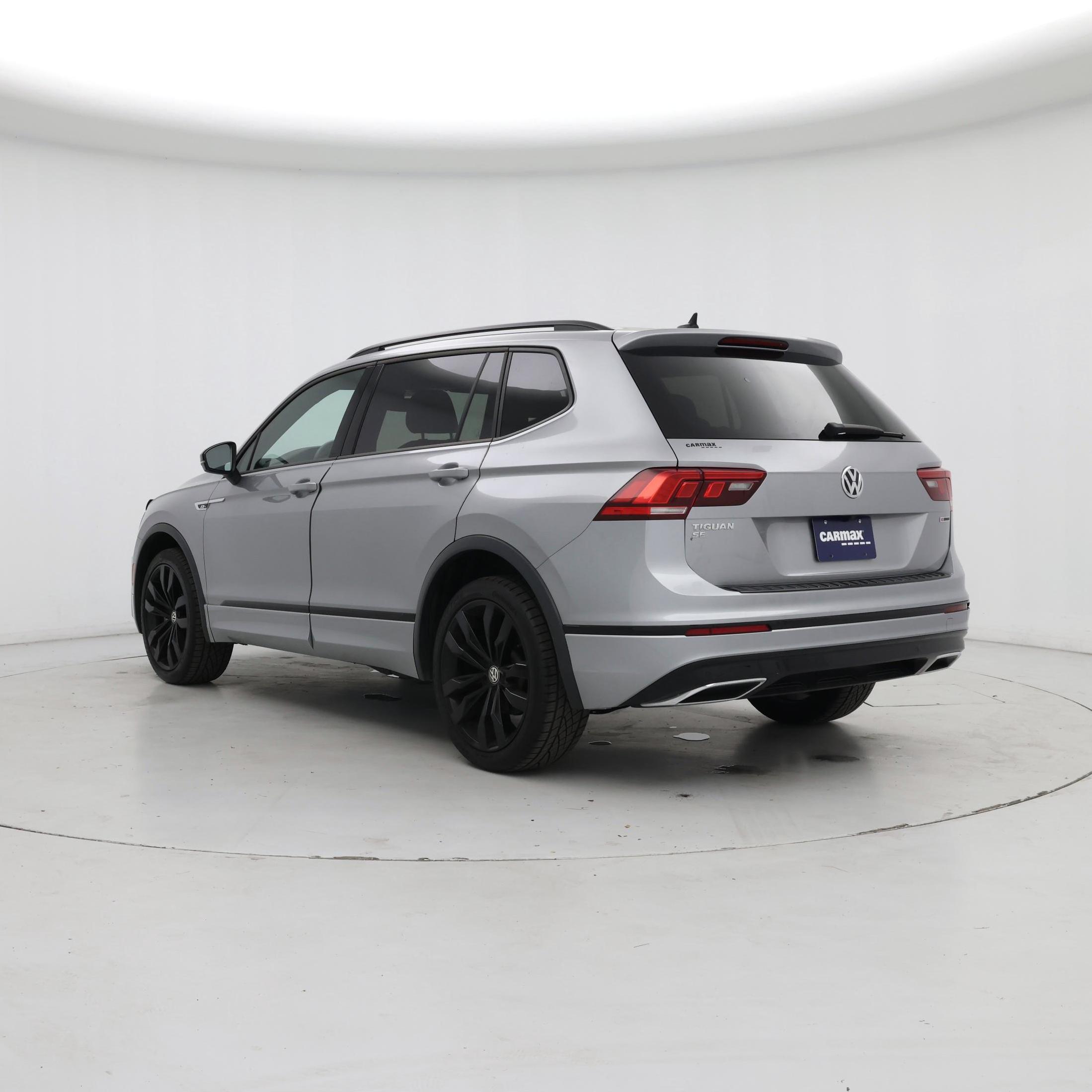 Thumbnail: 2021 Volkswagen Tiguan - 2