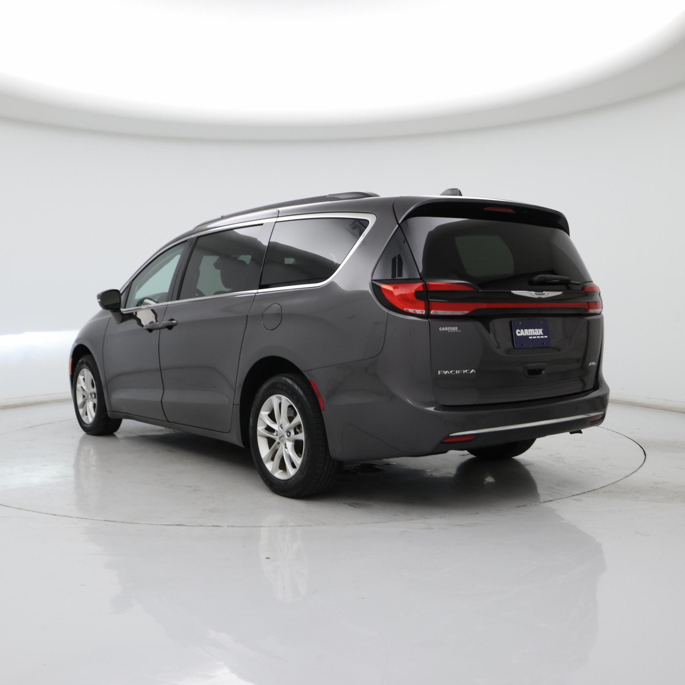 Thumbnail: 2021 Chrysler Pacifica - 2