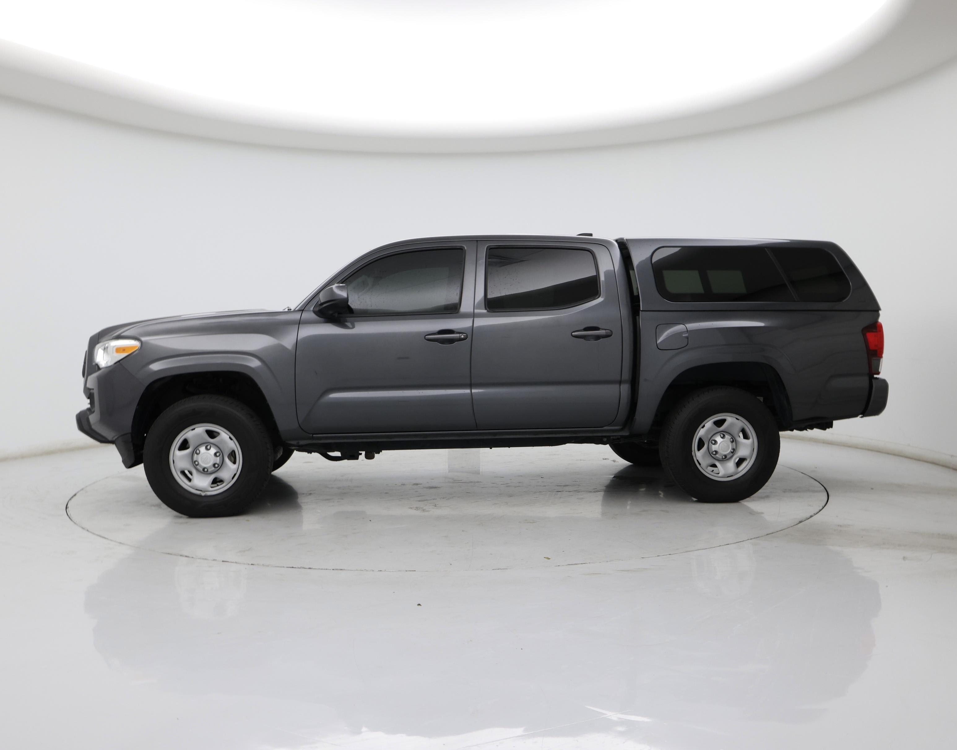 Thumbnail: 2021 Toyota Tacoma - 3