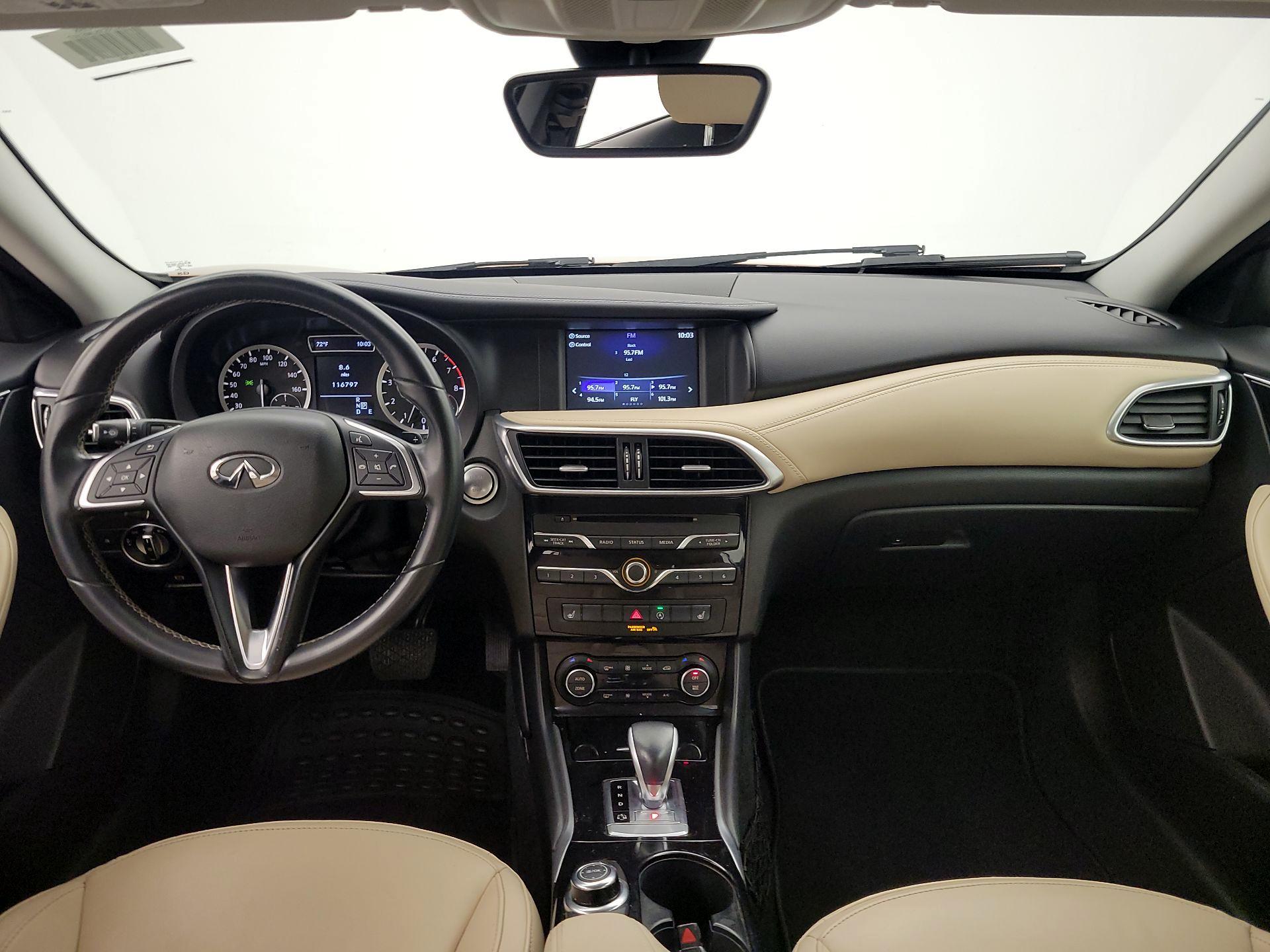 Thumbnail: 2018 INFINITI QX30 - 9