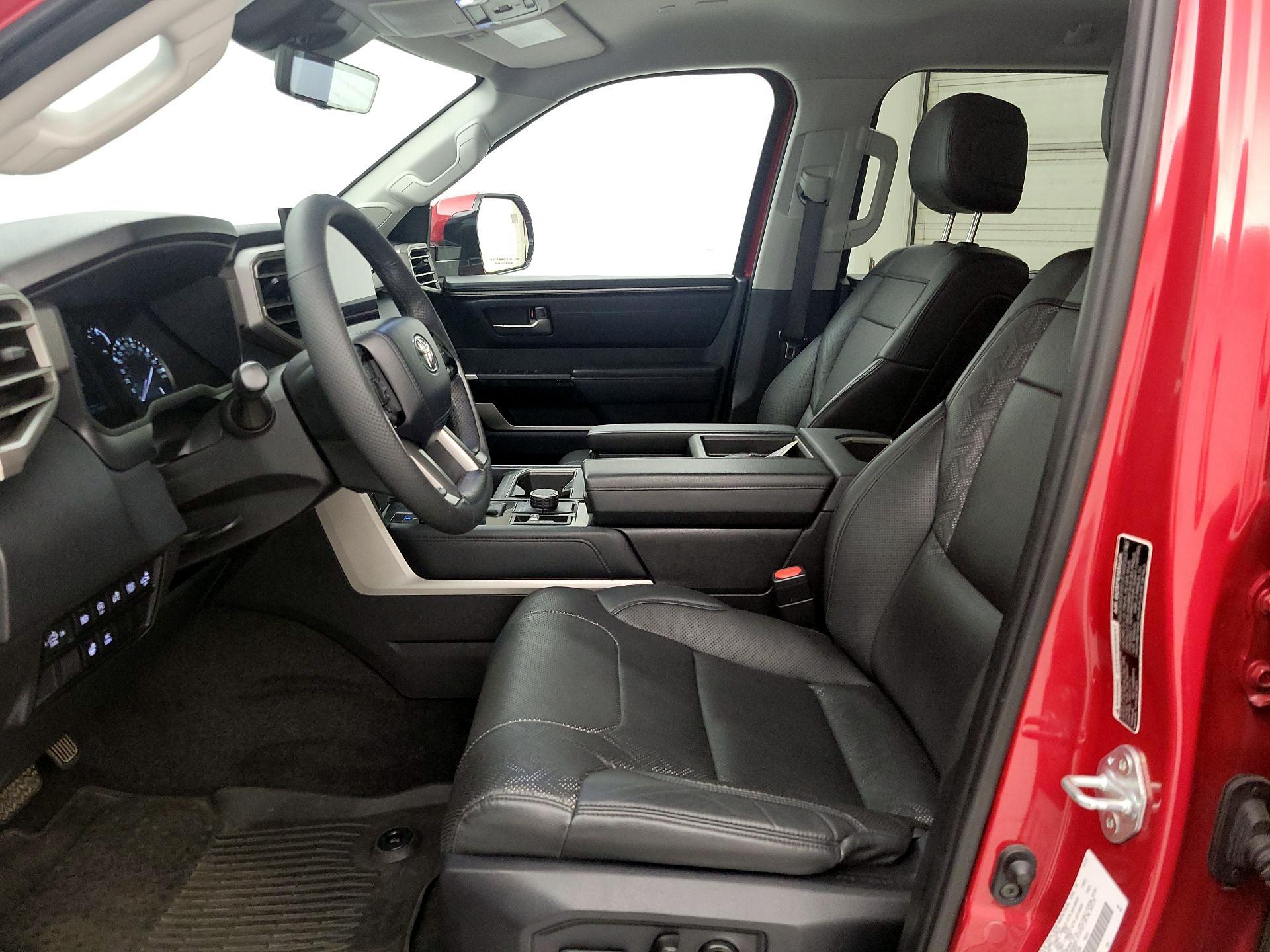 Thumbnail: 2022 Toyota Tundra - 11