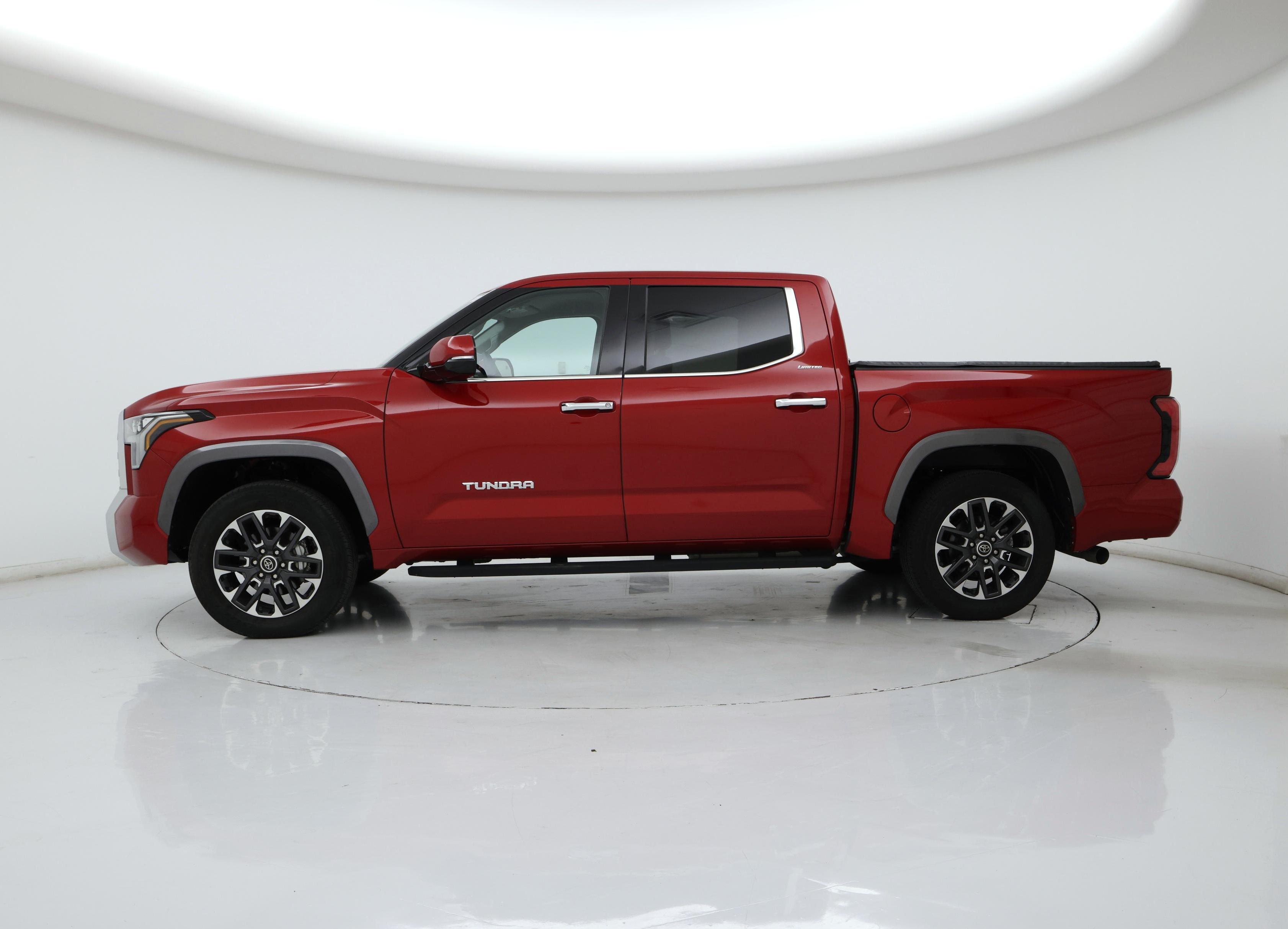 Thumbnail: 2022 Toyota Tundra - 3