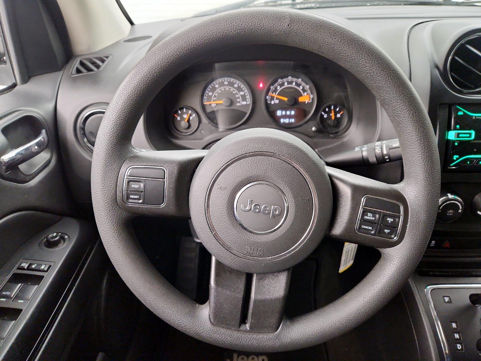 Thumbnail: 2017 Jeep Compass - 10